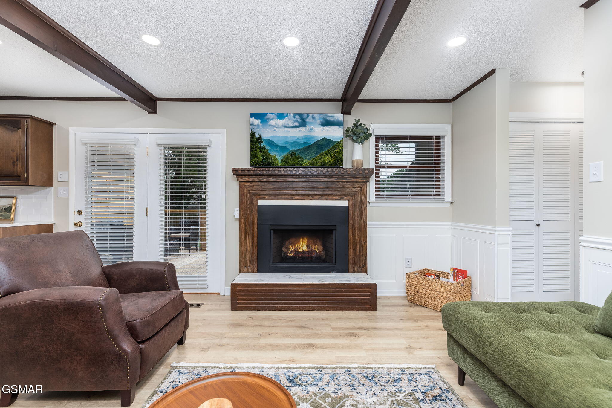 525 S Asbury Drive Pigeon Forge TN 37863