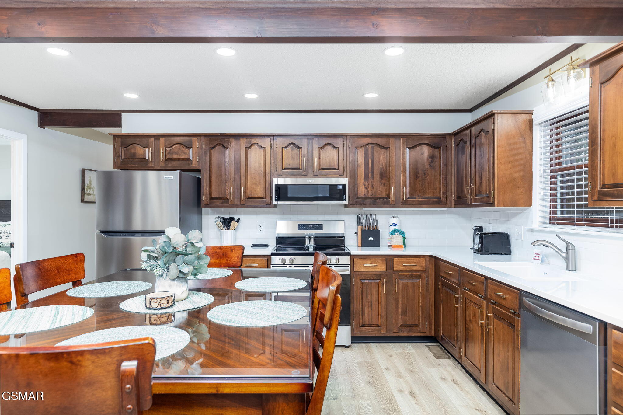 525 S Asbury Drive Pigeon Forge TN 37863