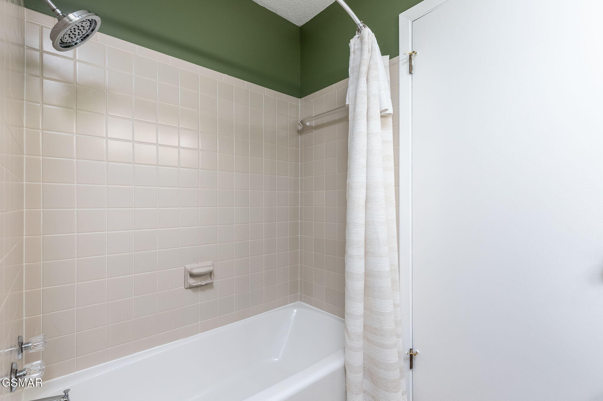 525 S Asbury Drive Pigeon Forge TN 37863