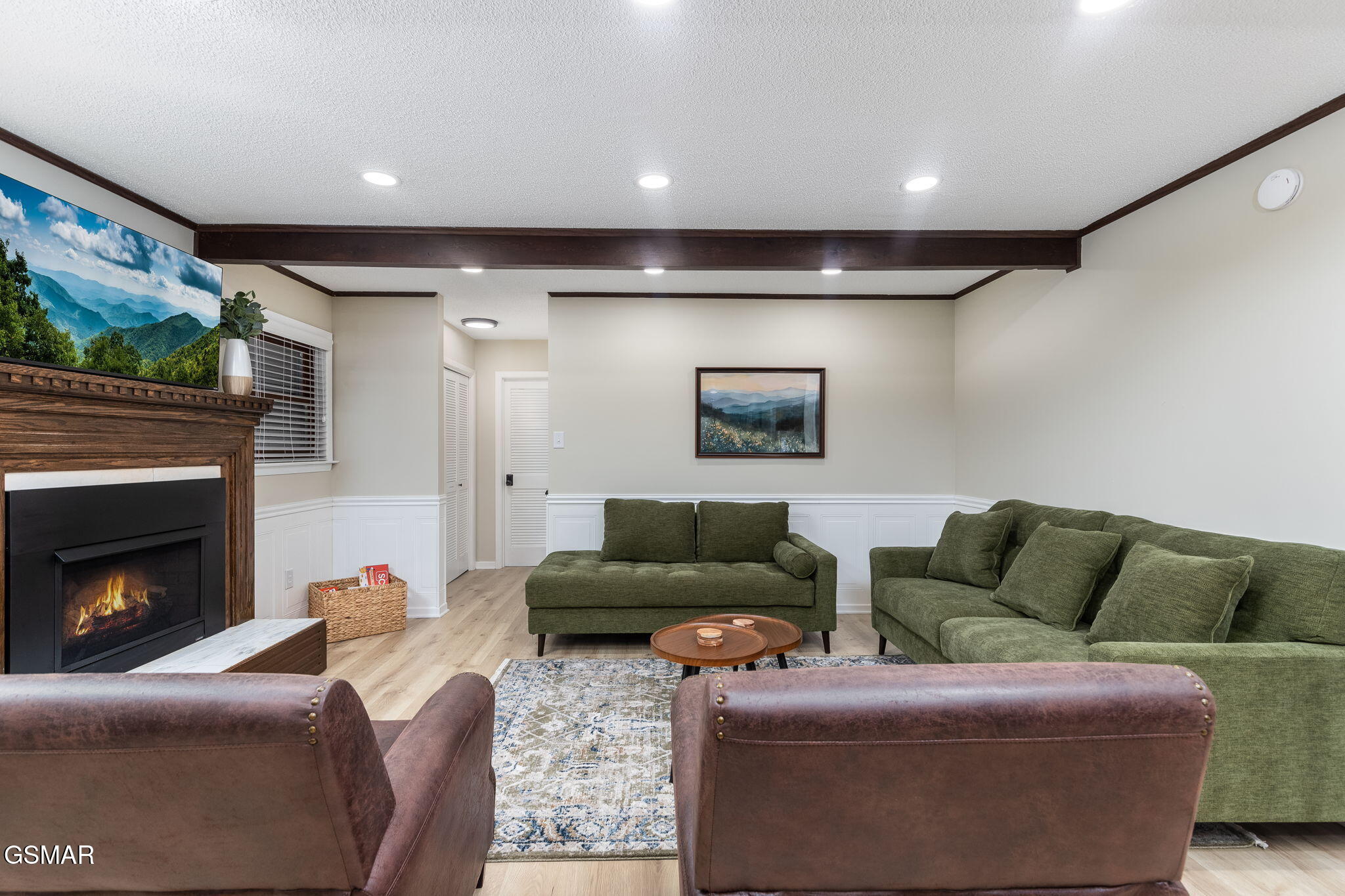 525 S Asbury Drive Pigeon Forge TN 37863