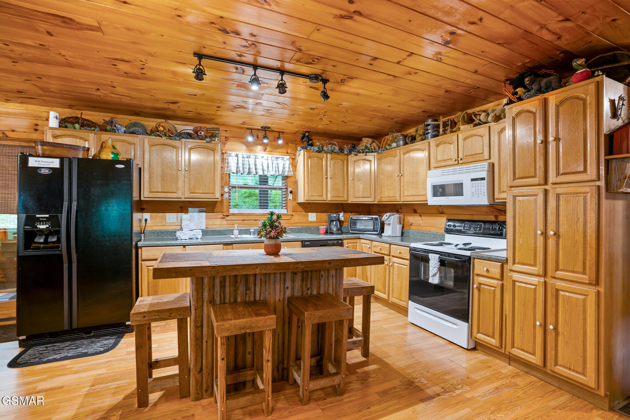 3905 Fern Brook Way Sevierville TN 37862