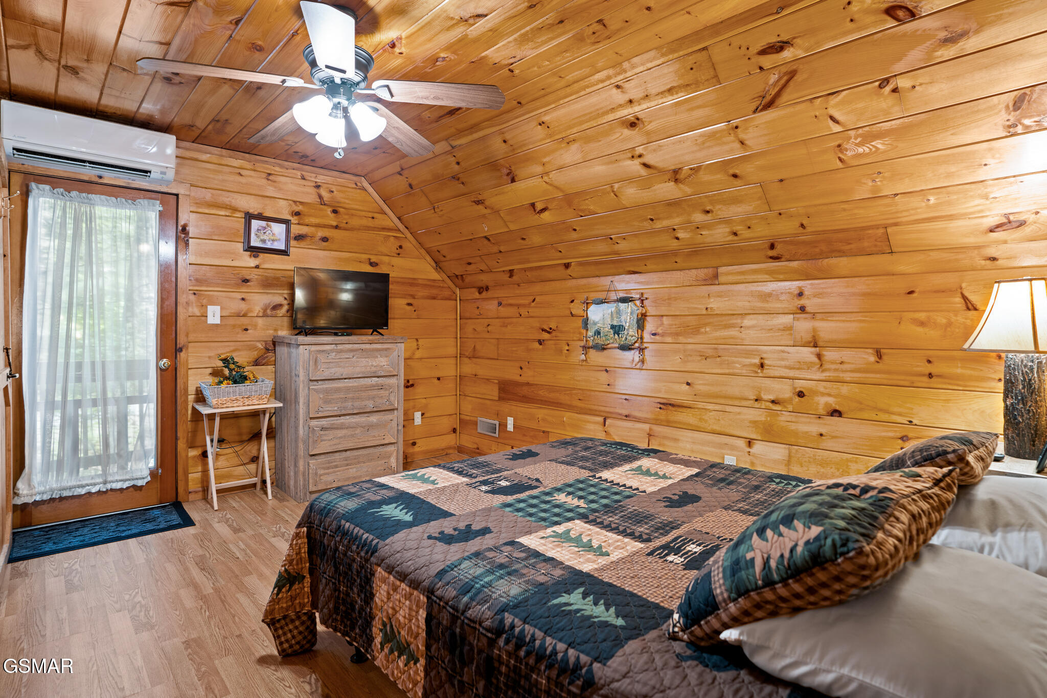 3905 Fern Brook Way Sevierville TN 37862