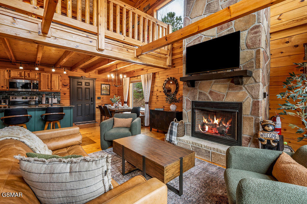1032 Twin Oaks Road Gatlinburg TN 37738