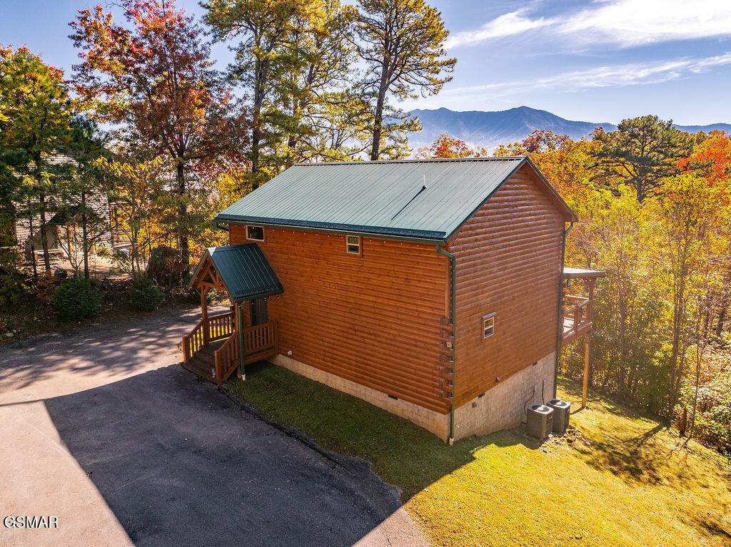 1032 Twin Oaks Road Gatlinburg TN 37738