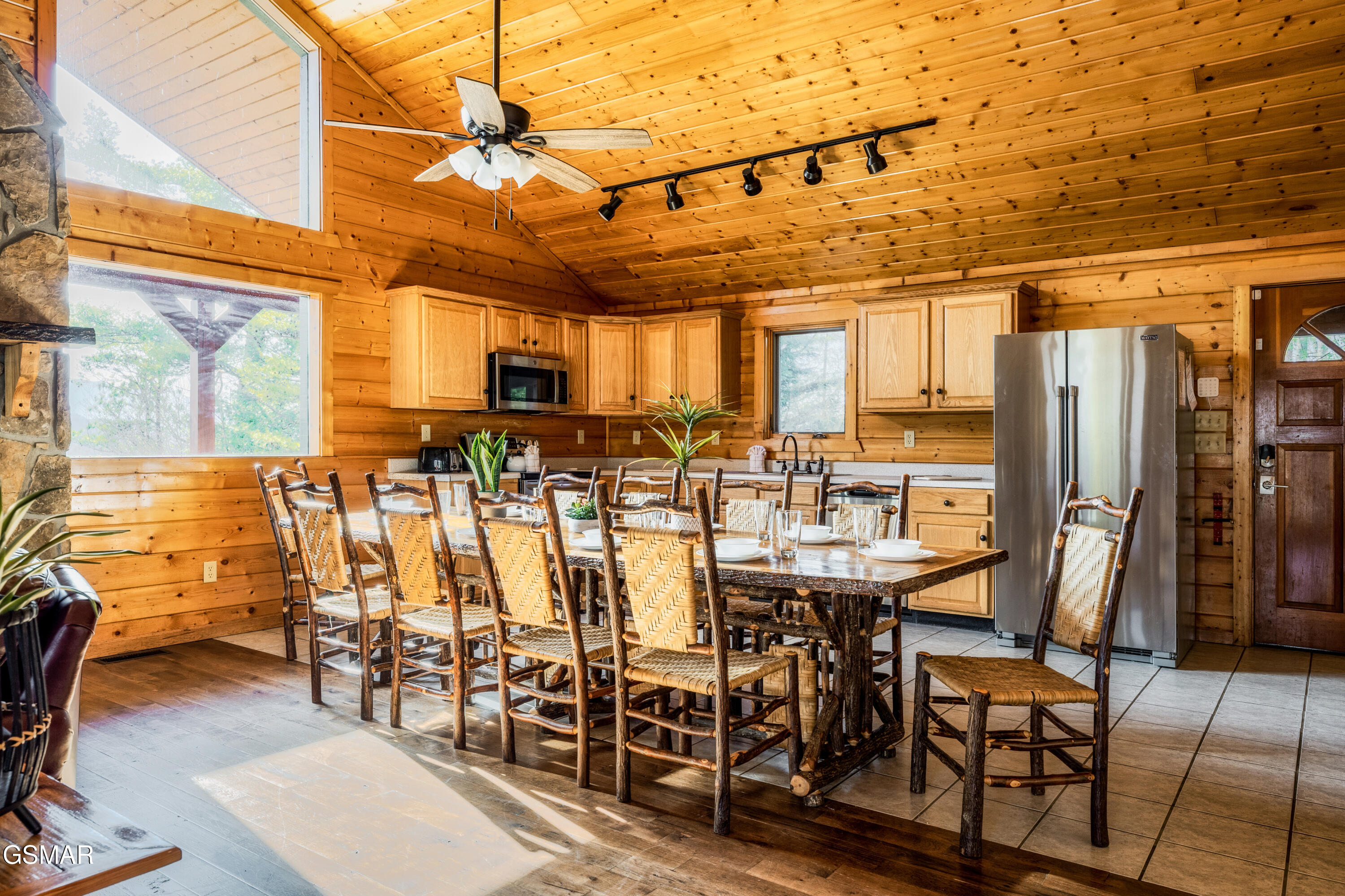 438 Ridgeline Way Gatlinburg TN 37738