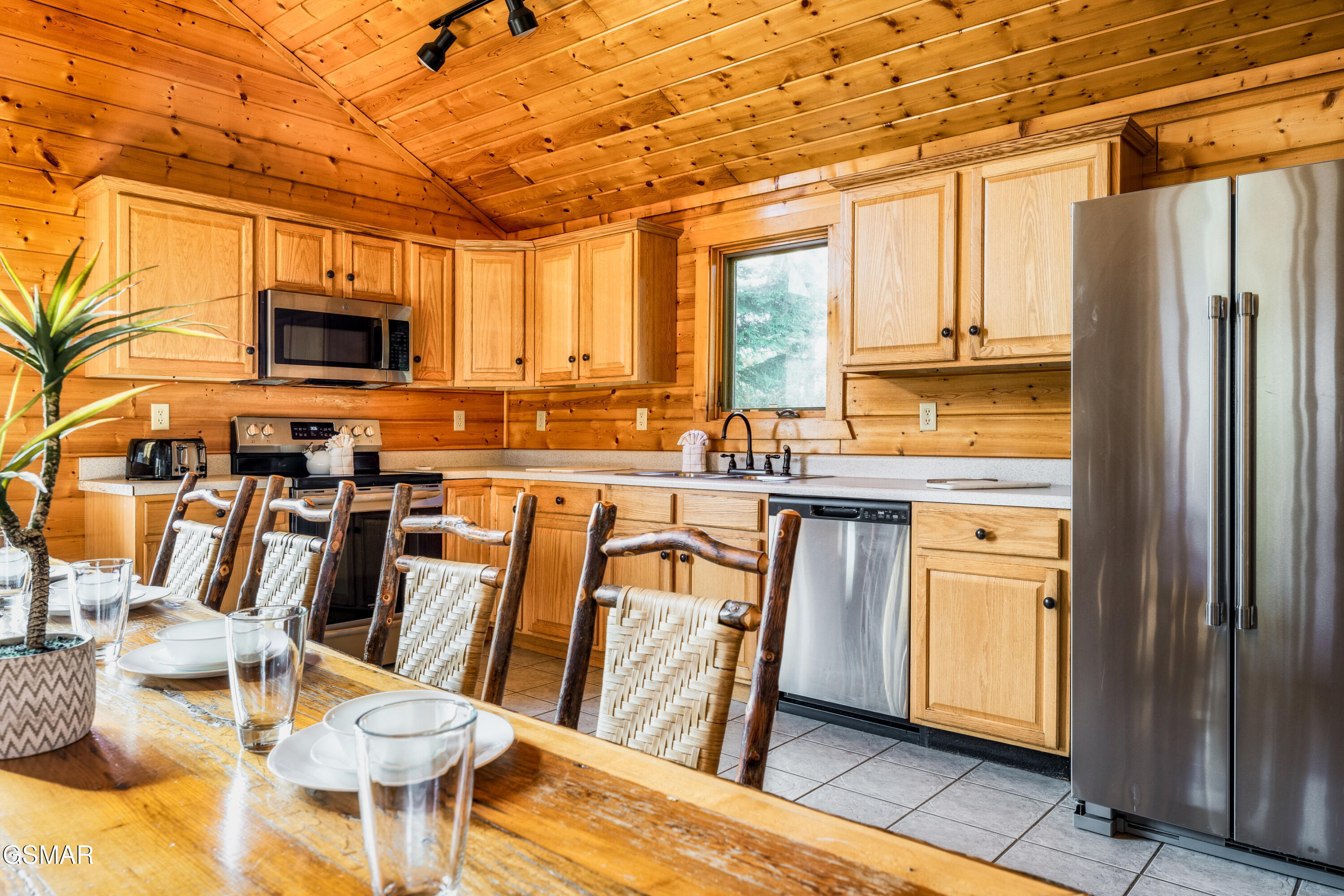438 Ridgeline Way Gatlinburg TN 37738