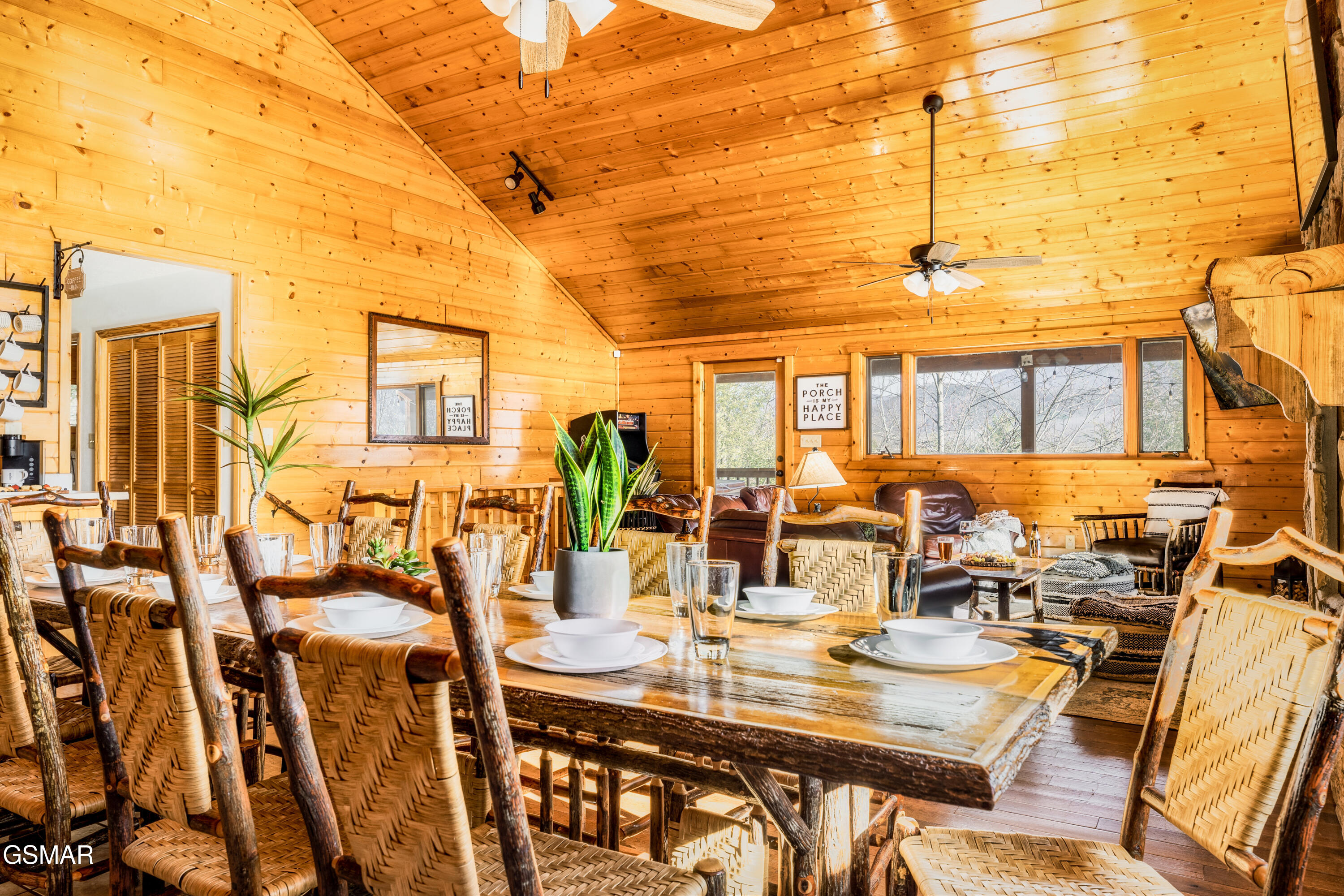 438 Ridgeline Way Gatlinburg TN 37738