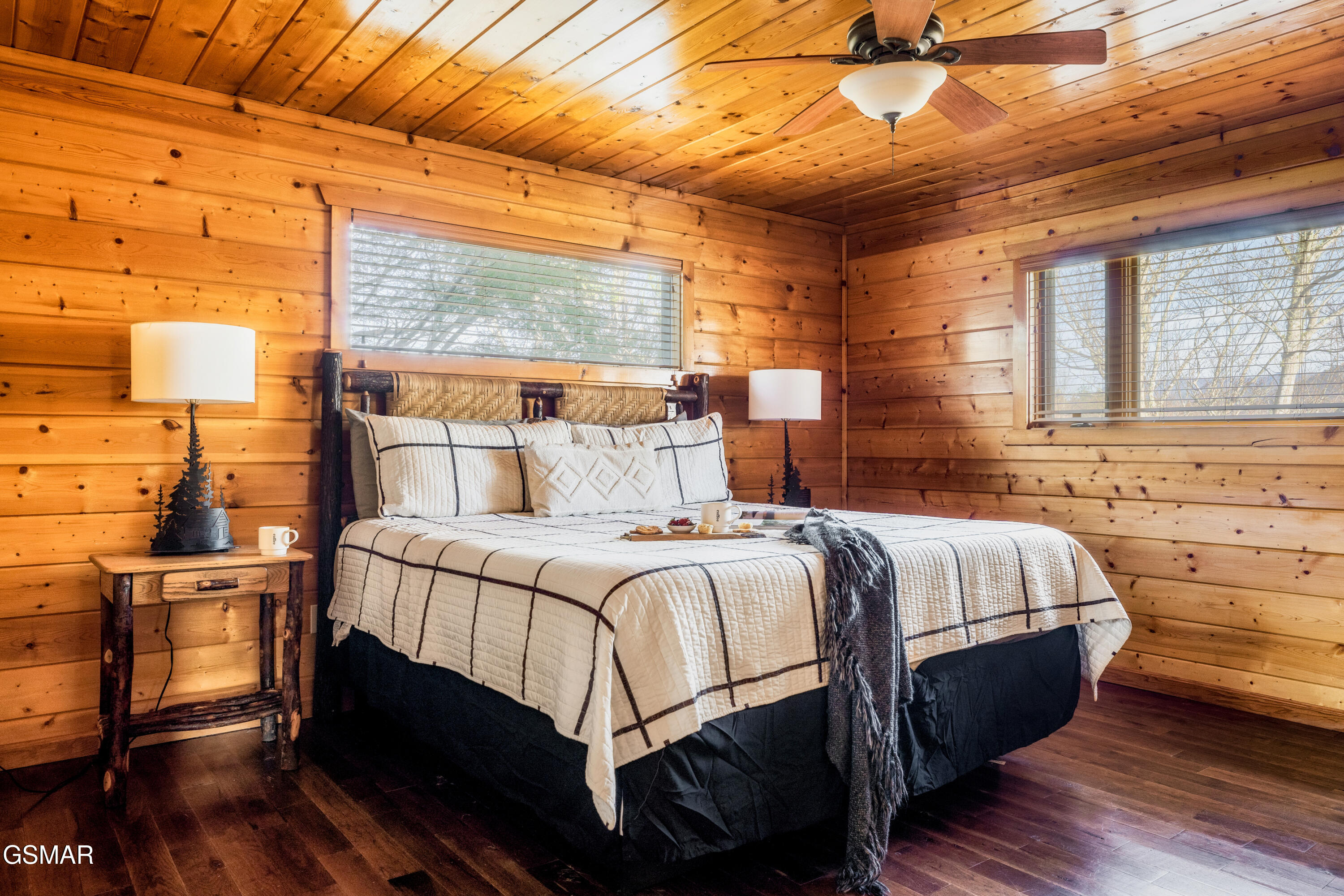438 Ridgeline Way Gatlinburg TN 37738