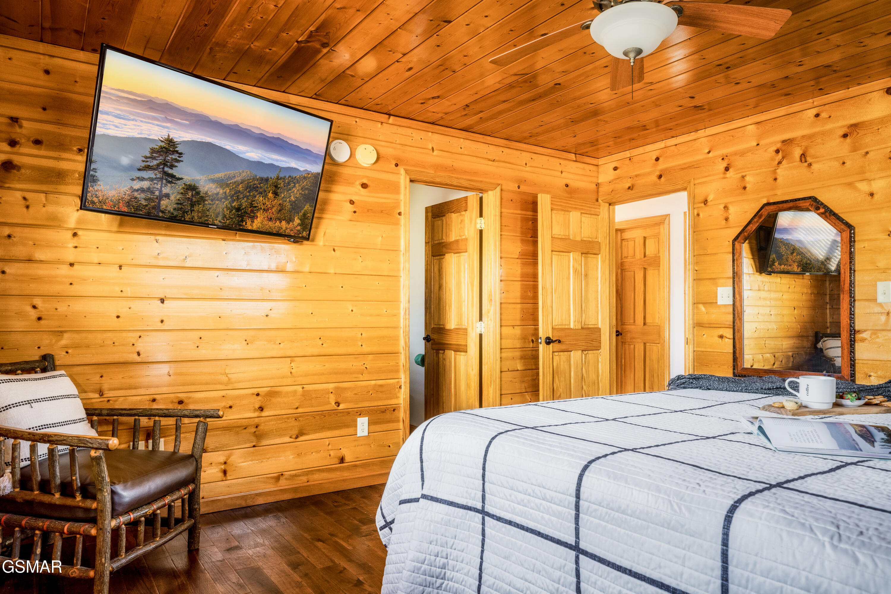438 Ridgeline Way Gatlinburg TN 37738