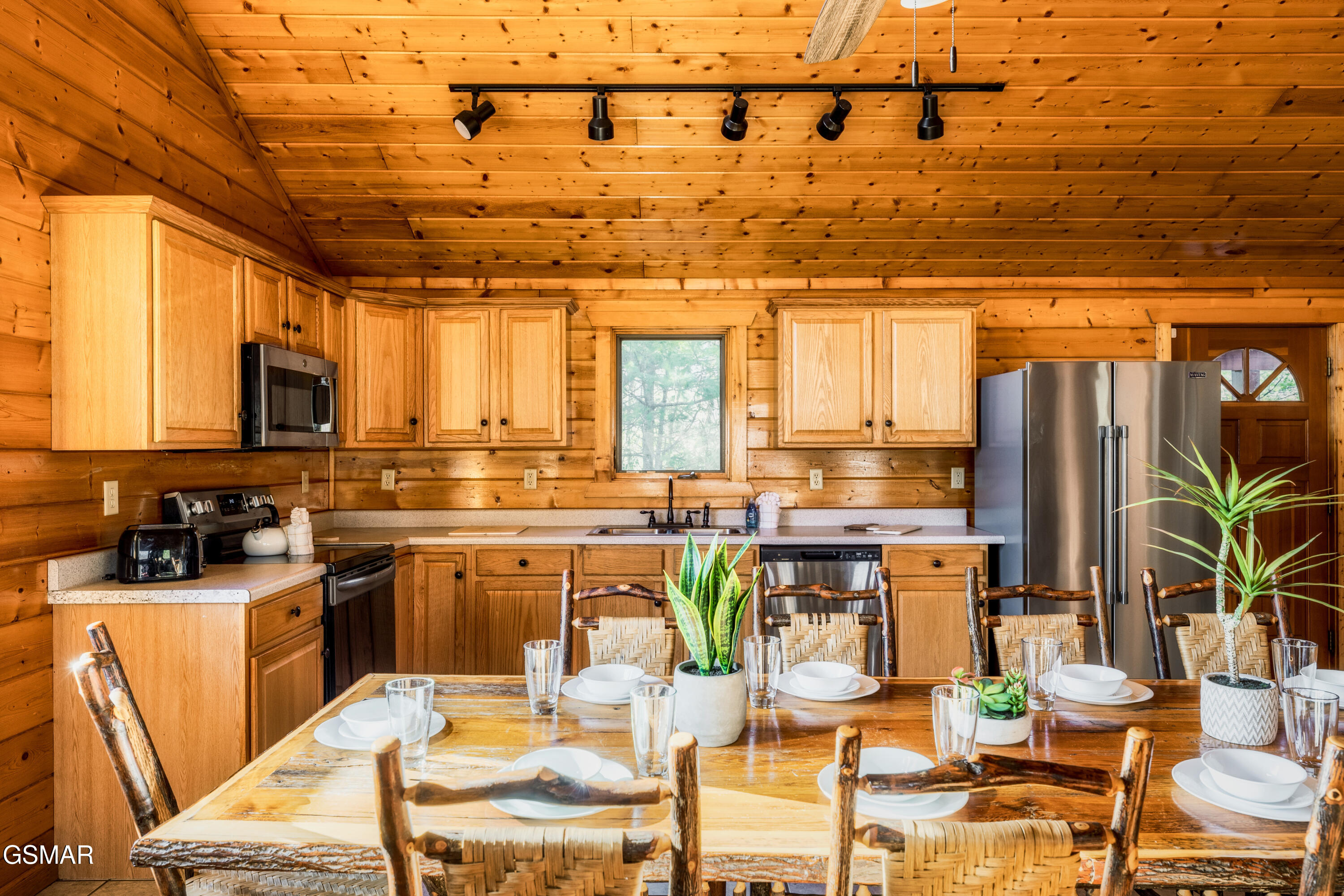 438 Ridgeline Way Gatlinburg TN 37738