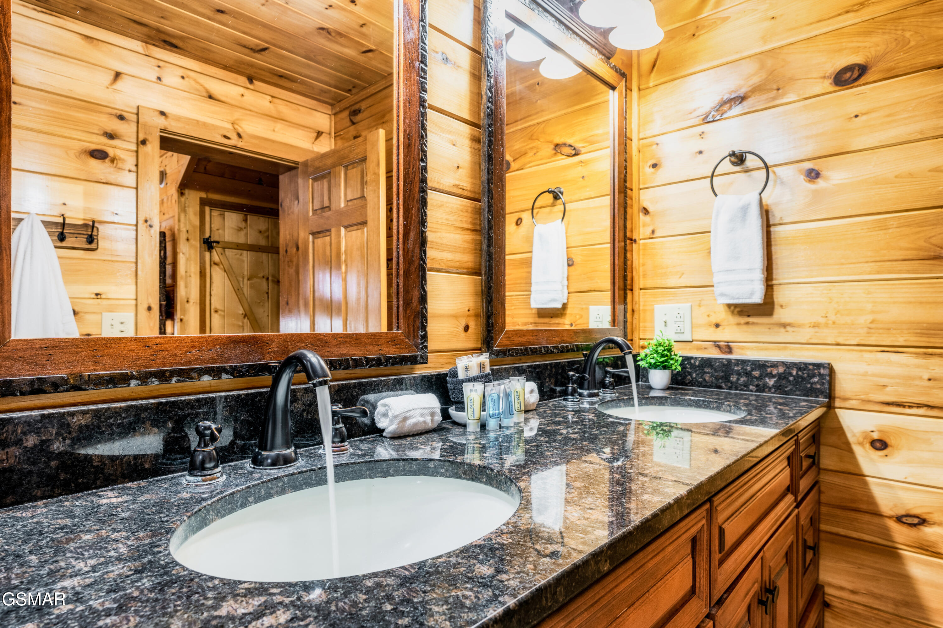 438 Ridgeline Way Gatlinburg TN 37738
