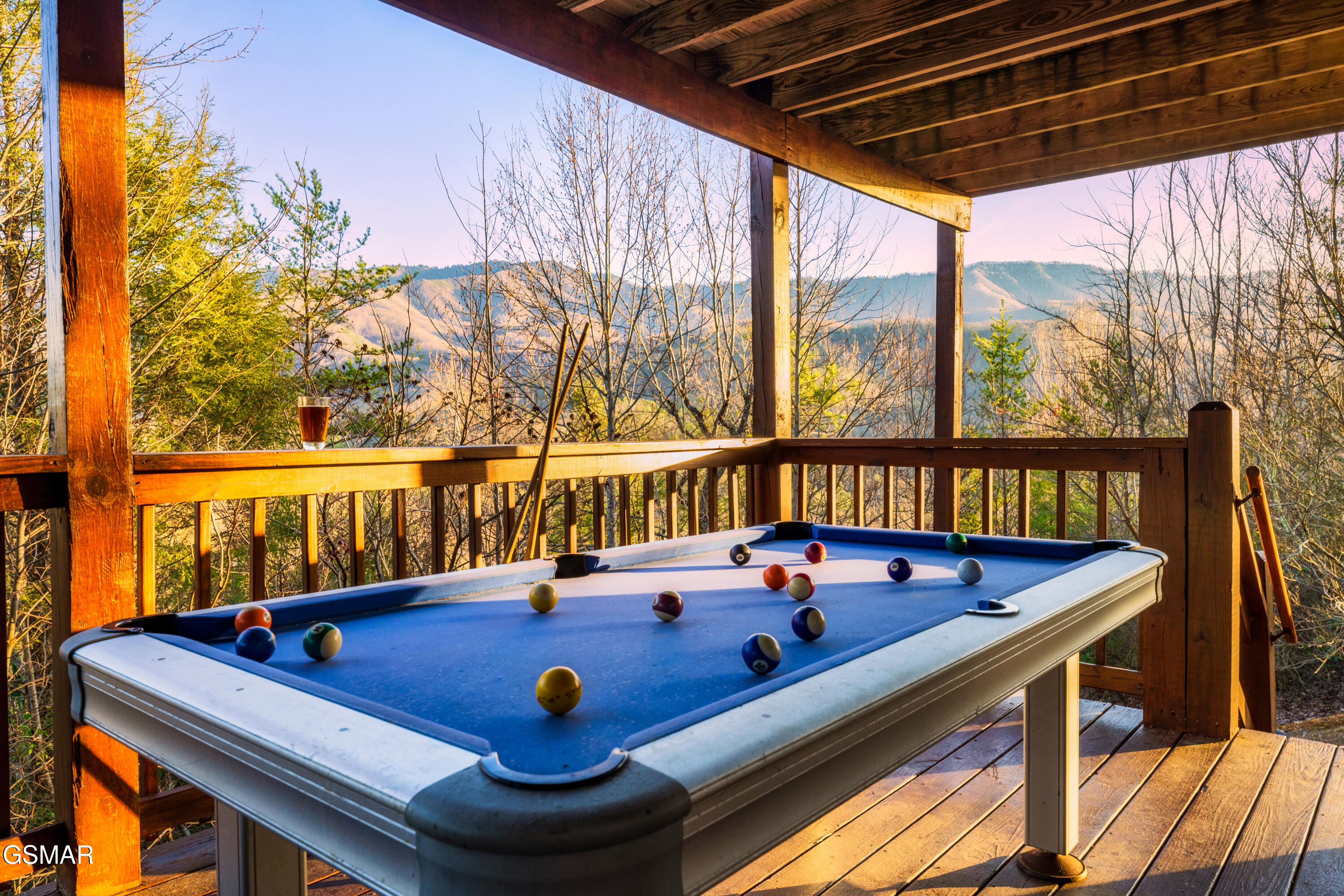 438 Ridgeline Way Gatlinburg TN 37738
