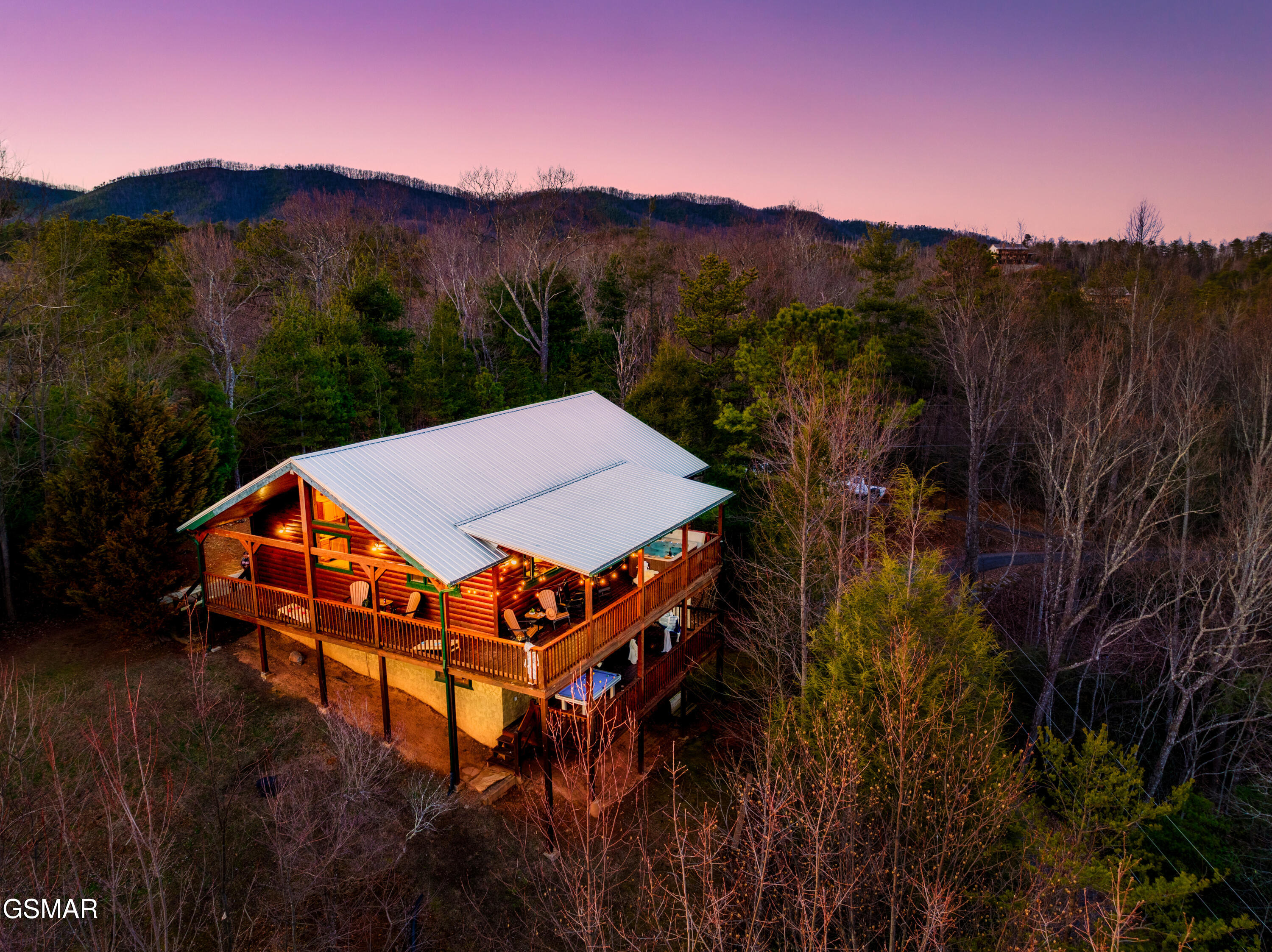 438 Ridgeline Way Gatlinburg TN 37738