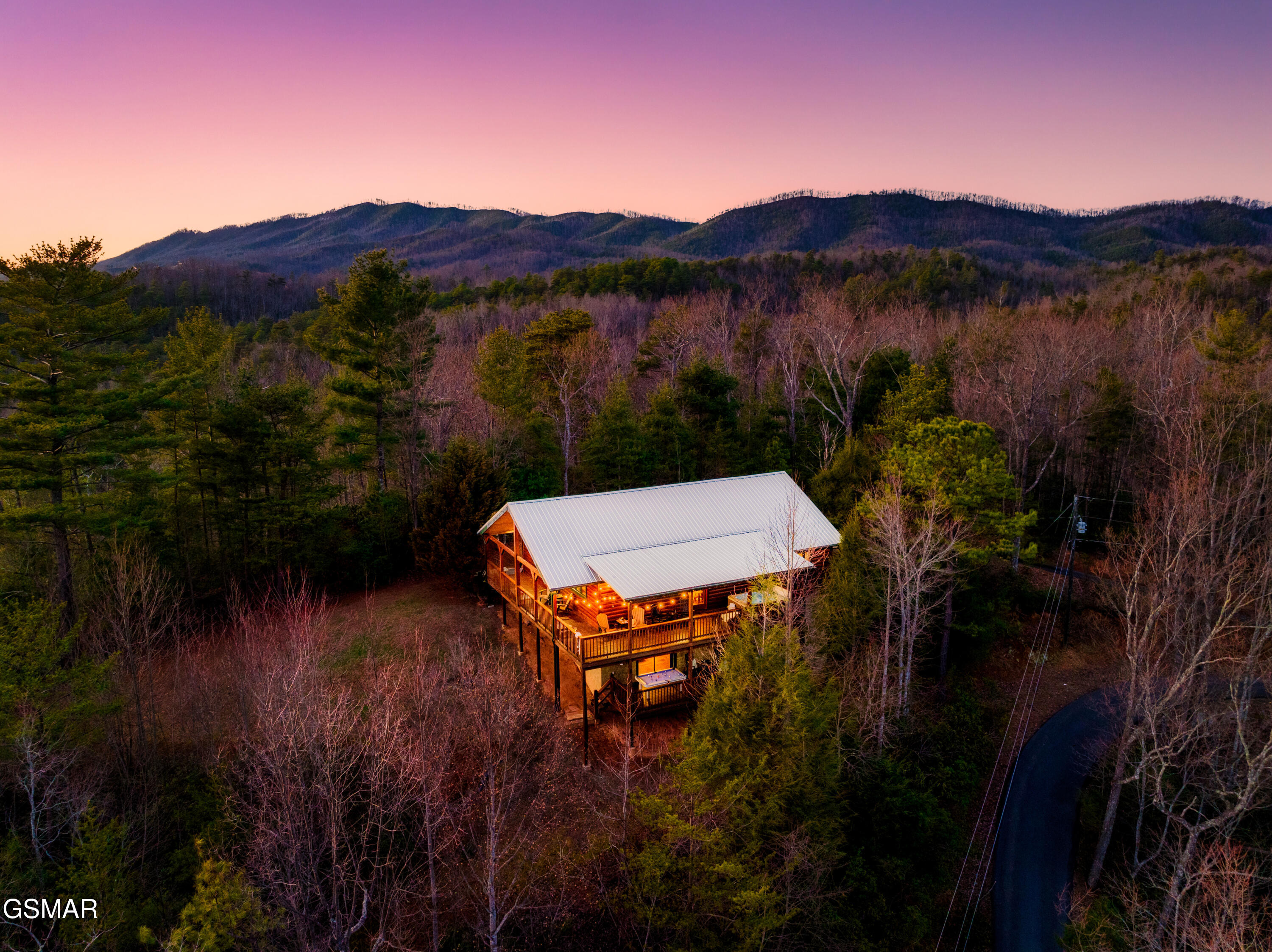 438 Ridgeline Way Gatlinburg TN 37738