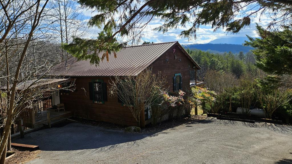 3549 Bear Pen Gap Sevierville TN 37876