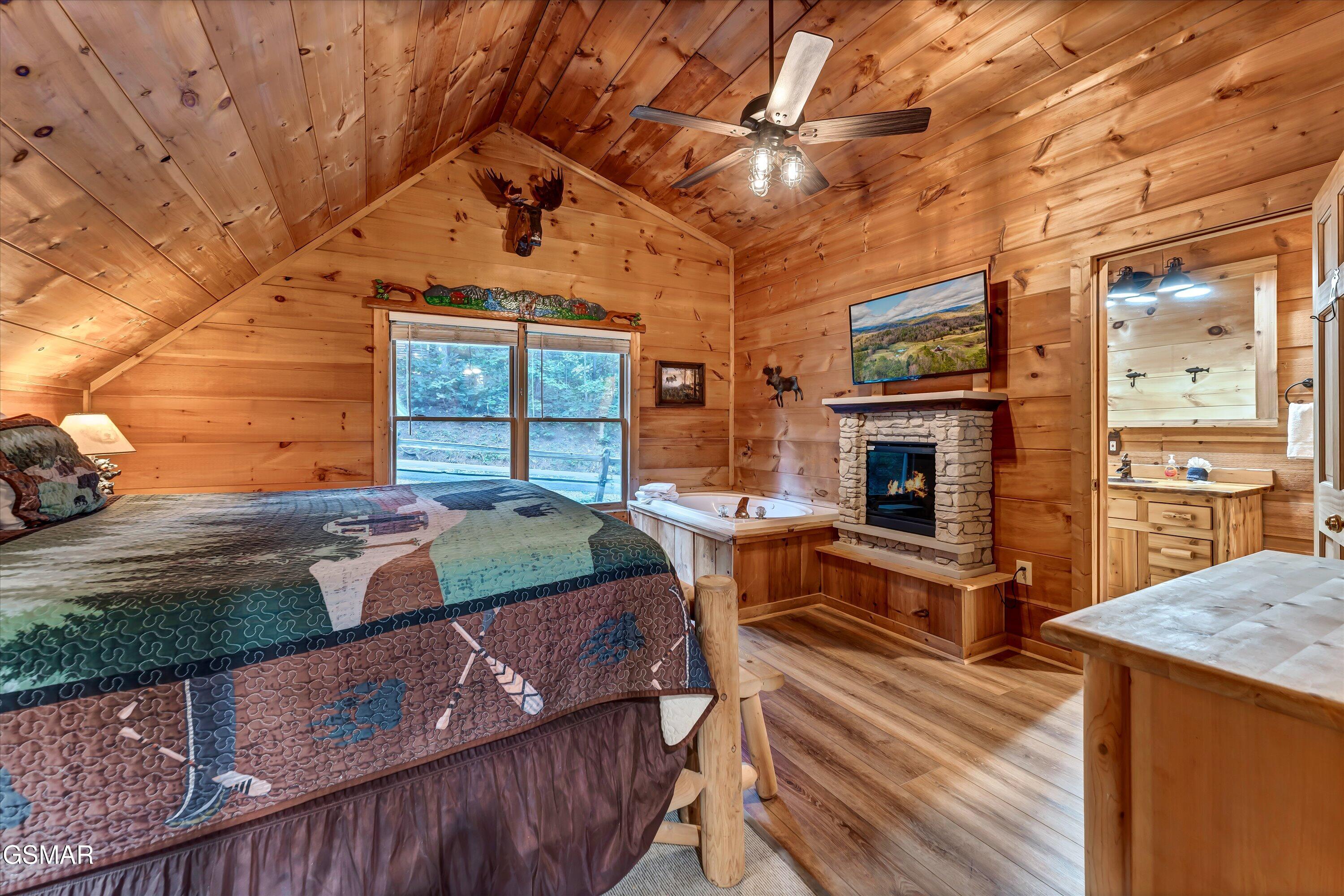 1031 Elm Circle Sevierville TN 37876