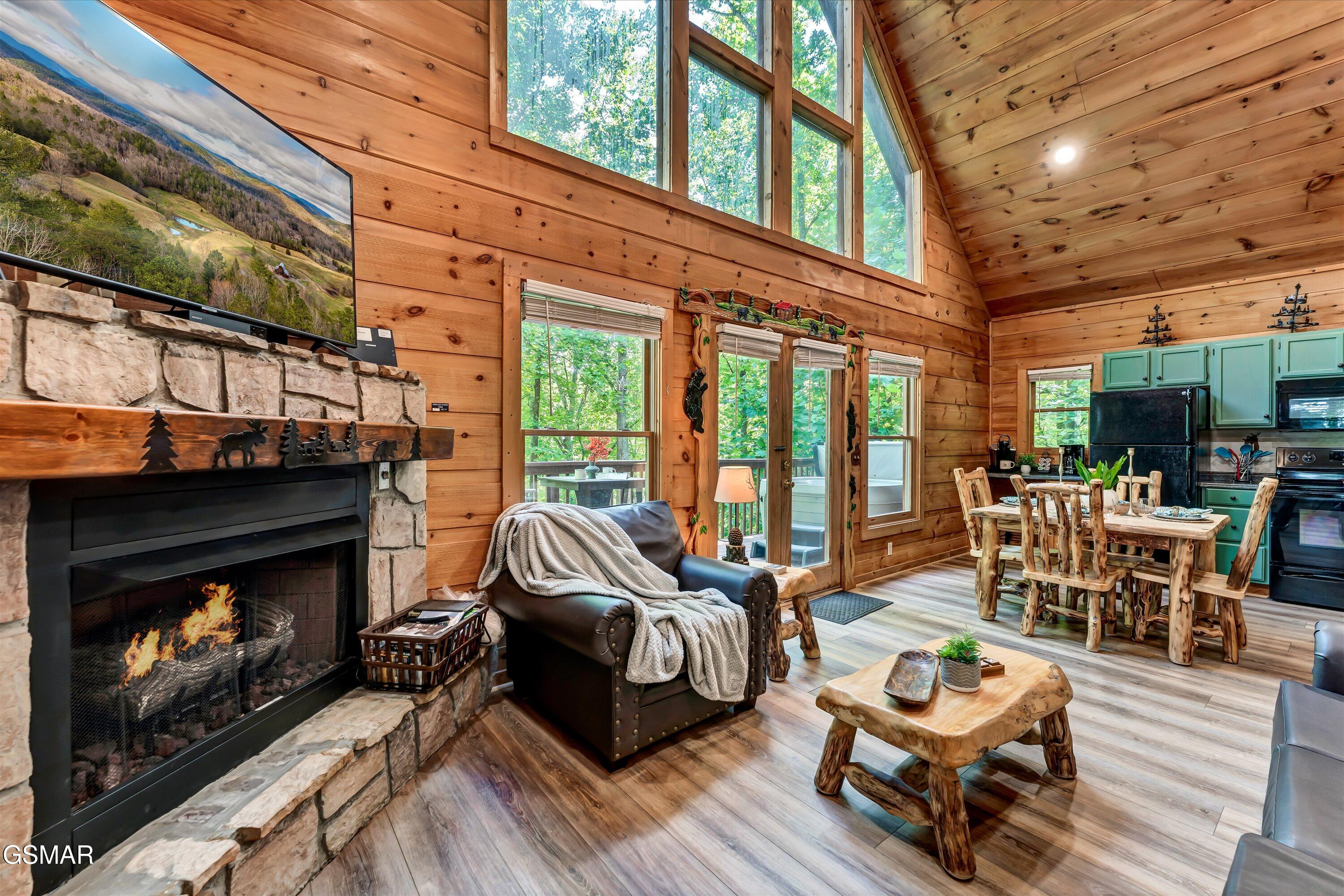 1031 Elm Circle Sevierville TN 37876