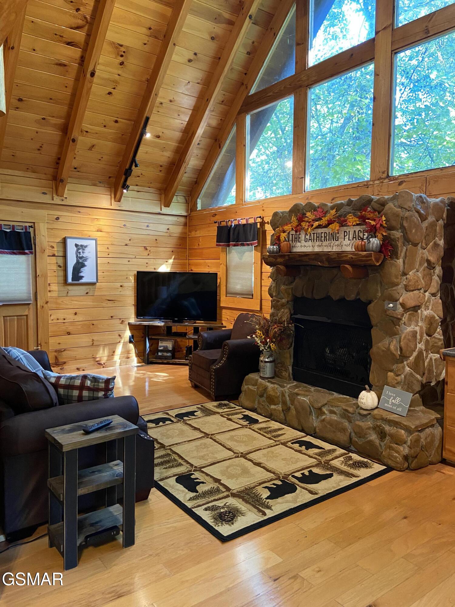 2245 Beach Front Drive Sevierville TN 37876