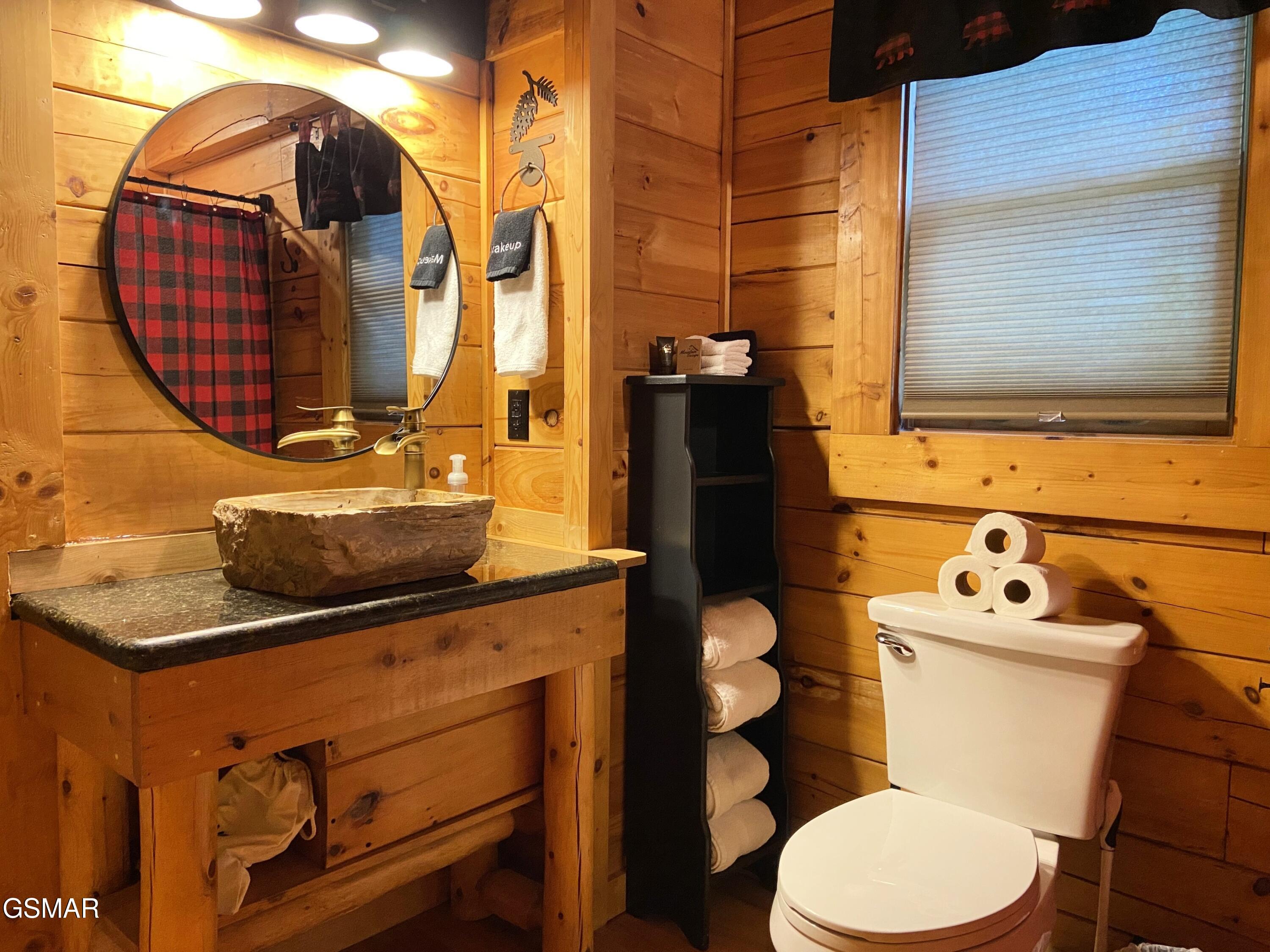 2245 Beach Front Drive Sevierville TN 37876