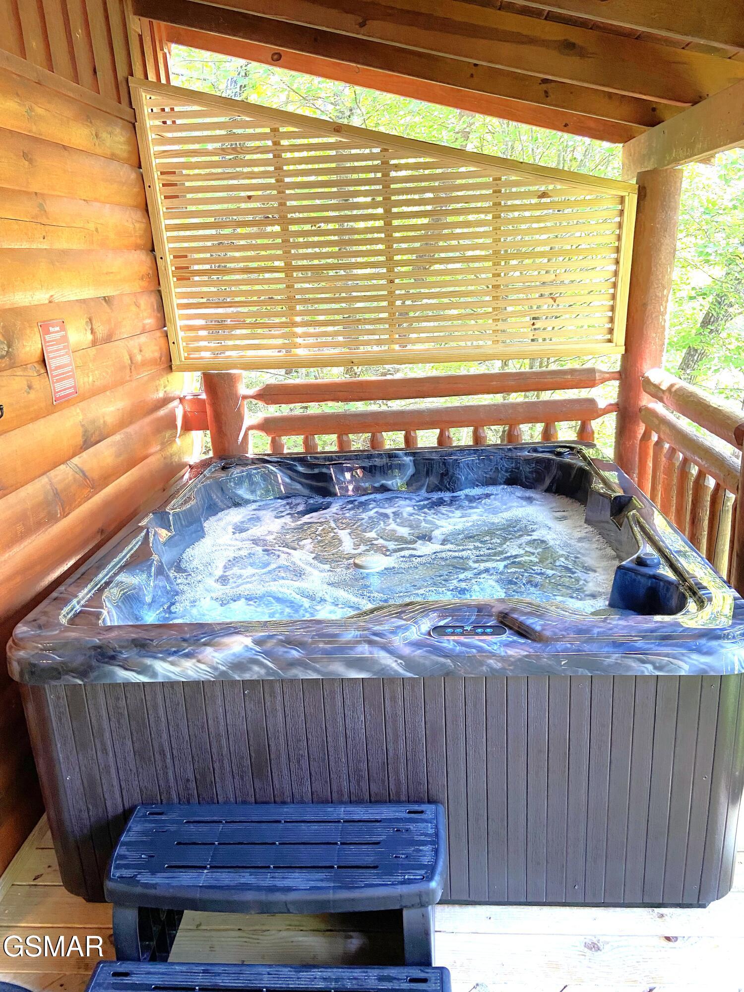 2245 Beach Front Drive Sevierville TN 37876