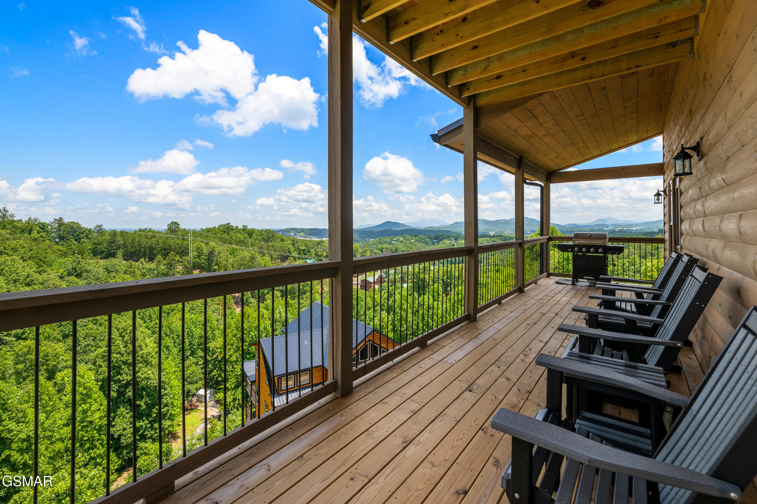 812 Peak Lp Way Pigeon Forge TN 37862