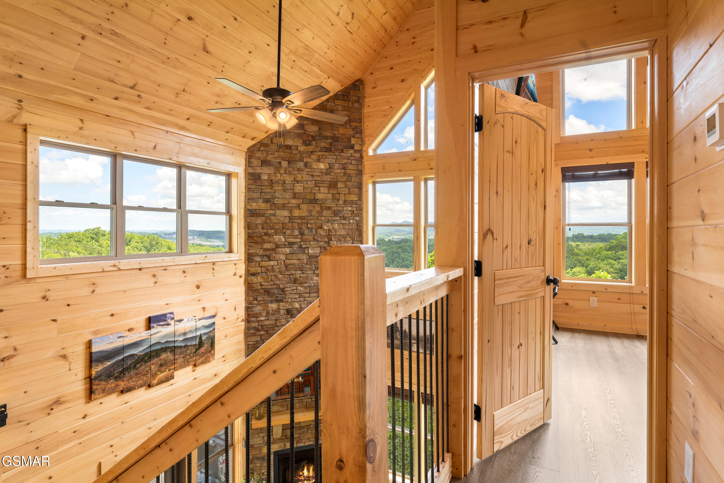 812 Peak Lp Way Pigeon Forge TN 37862