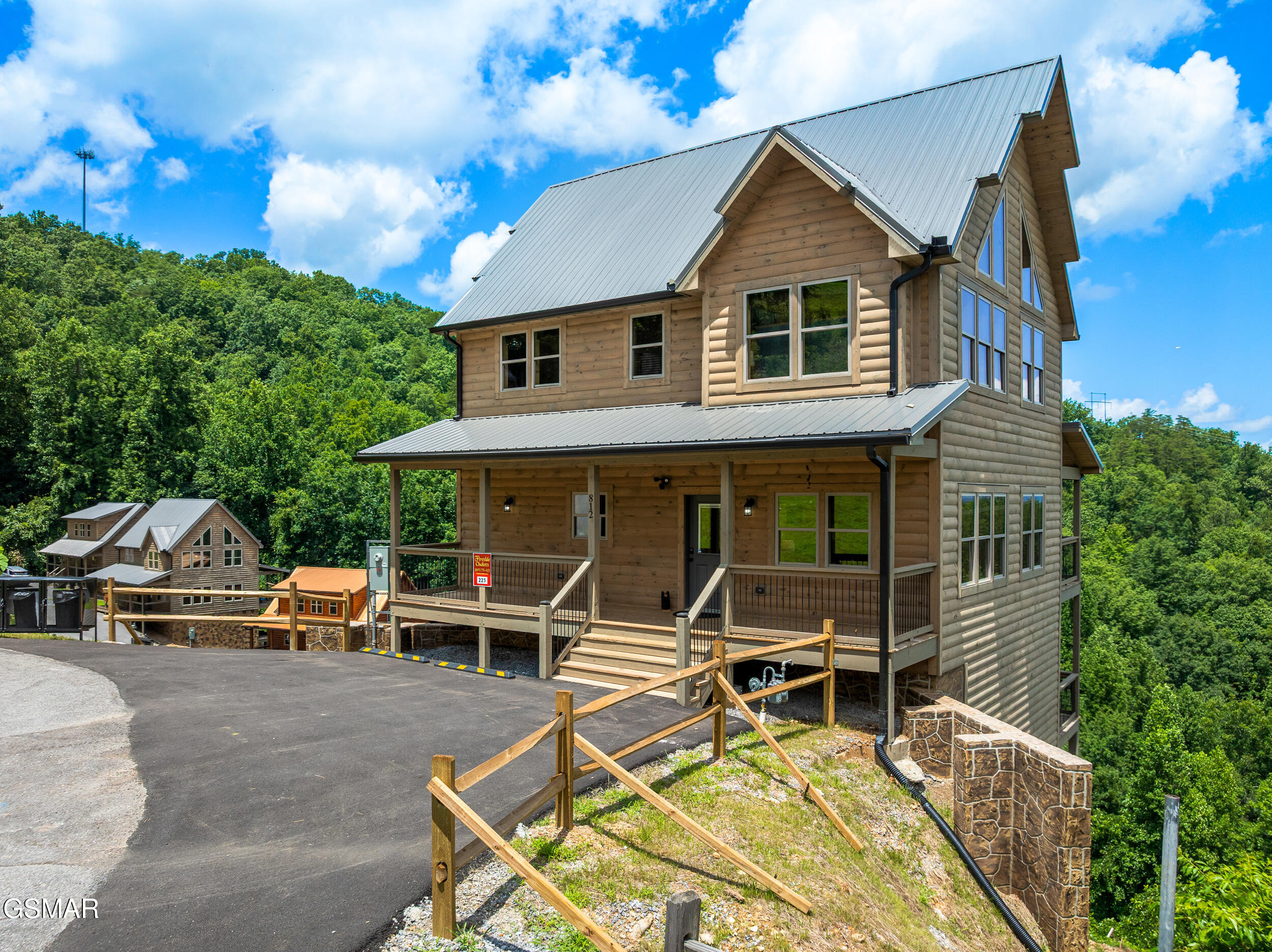 812 Peak Lp Way Pigeon Forge TN 37862