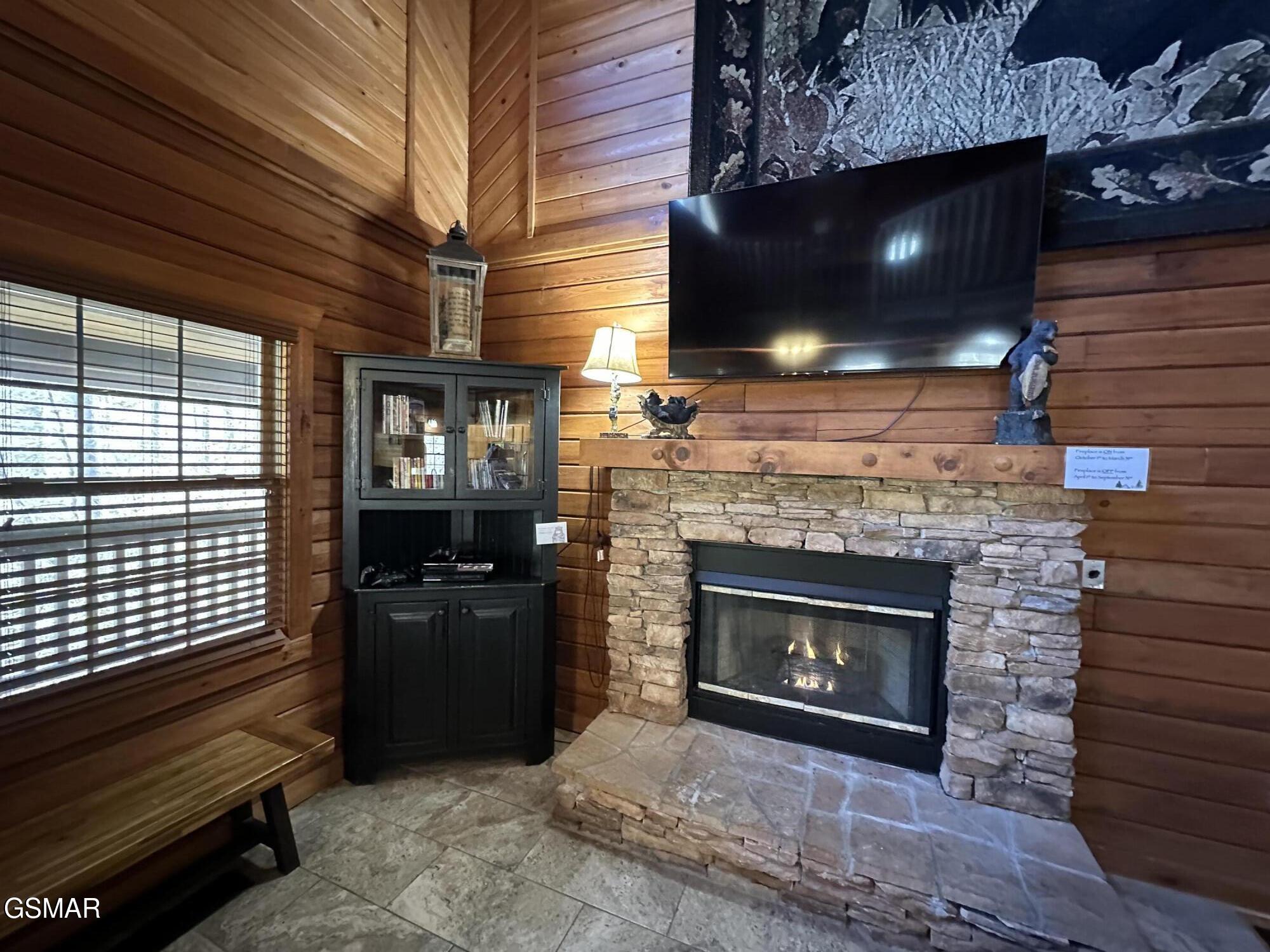 210 S Smoky Mountain Way Sevierville TN 37876