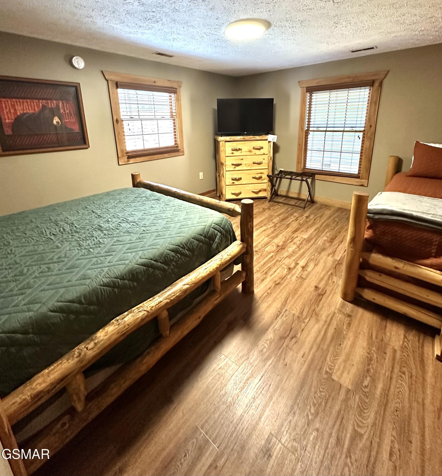 210 S Smoky Mountain Way Sevierville TN 37876