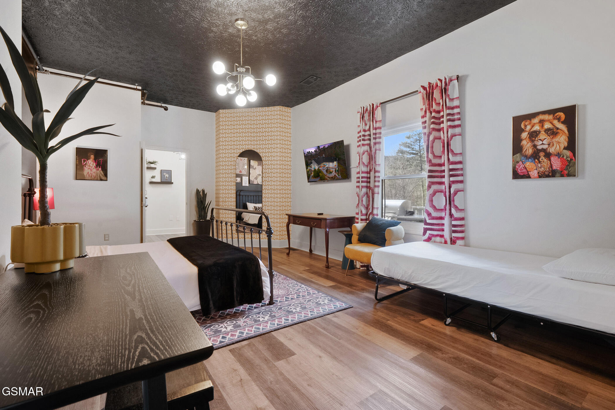 1887 Bluff Mountain Road Sevierville TN 37876