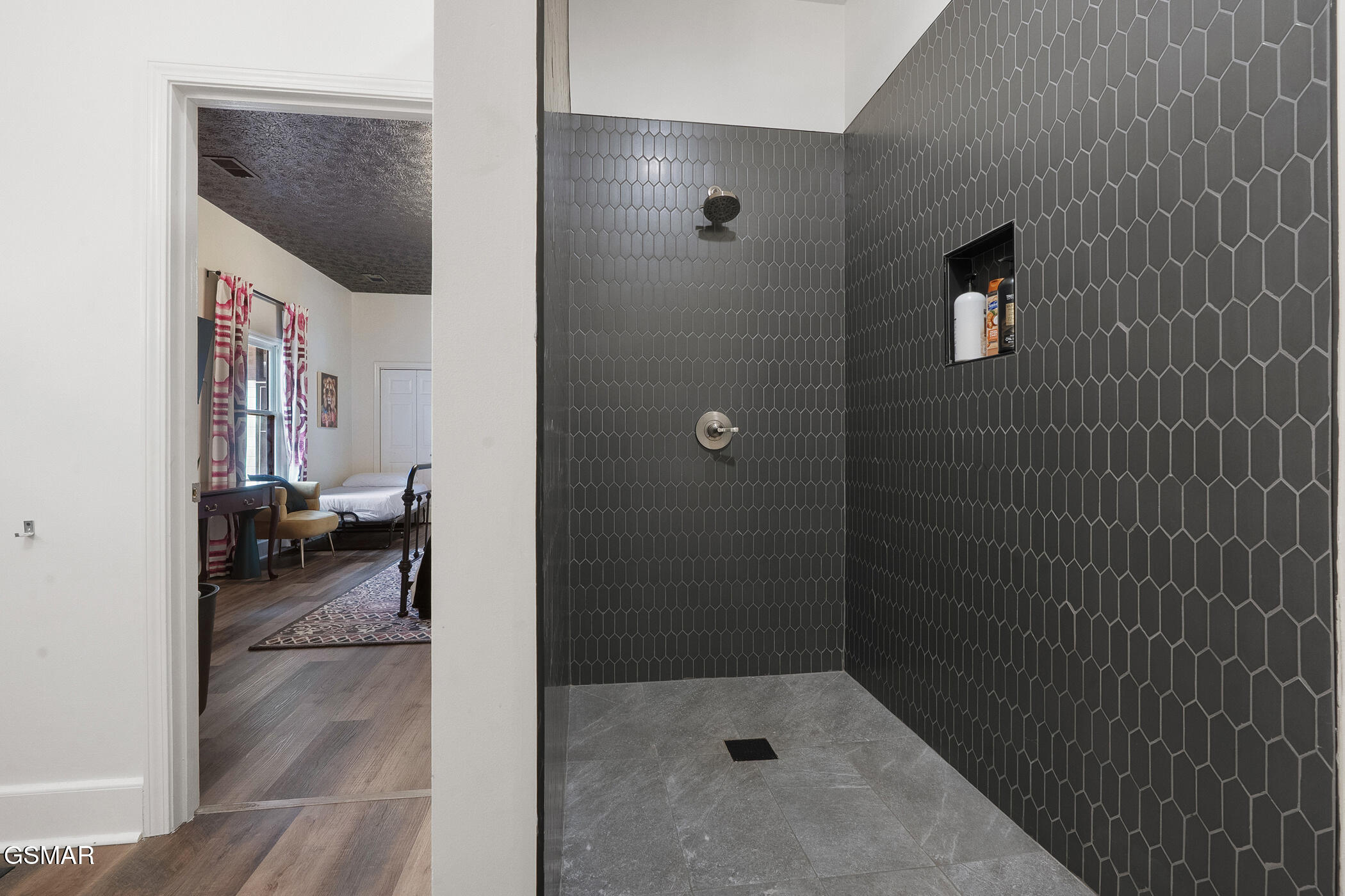 1887 Bluff Mountain Road Sevierville TN 37876