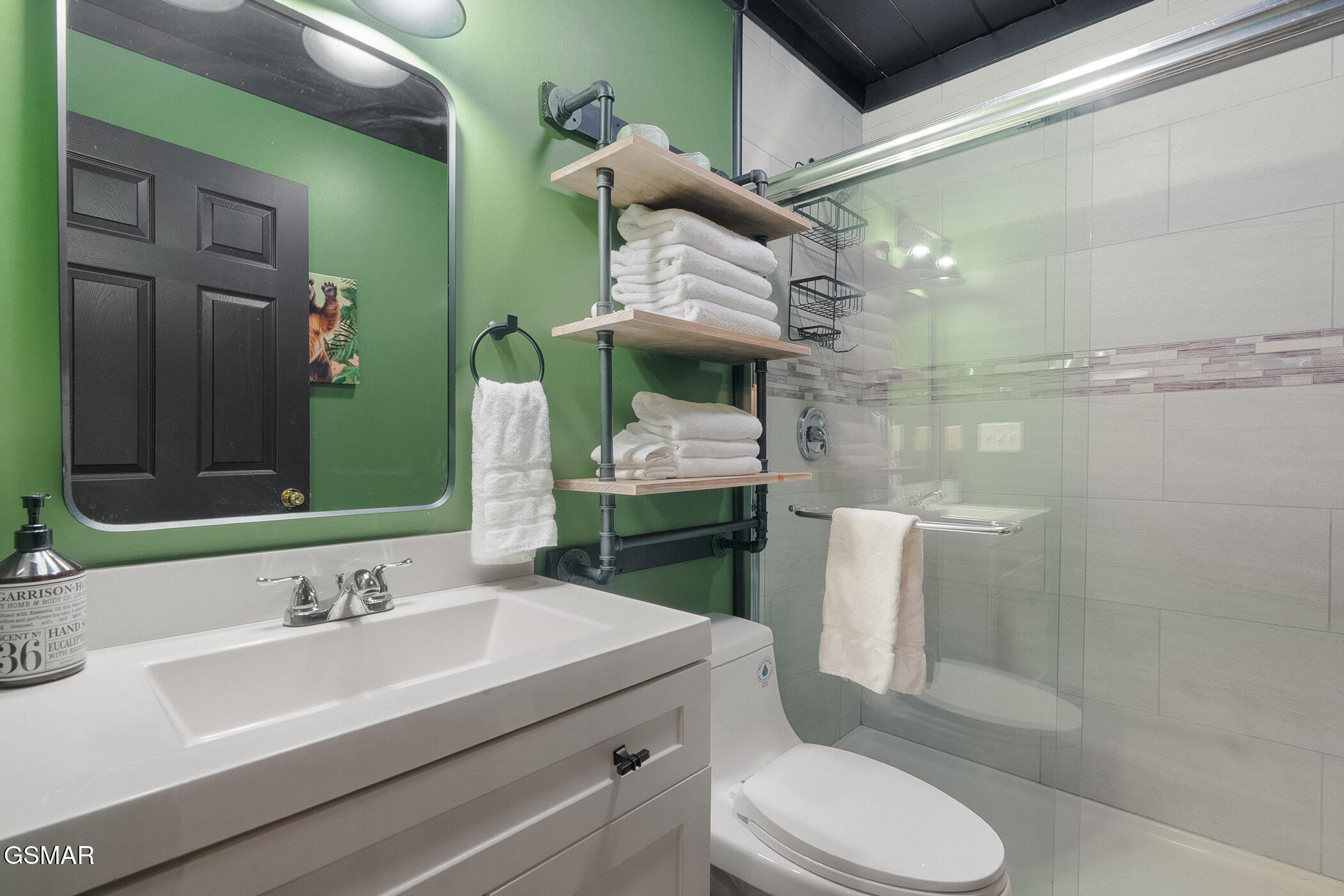 1887 Bluff Mountain Road Sevierville TN 37876