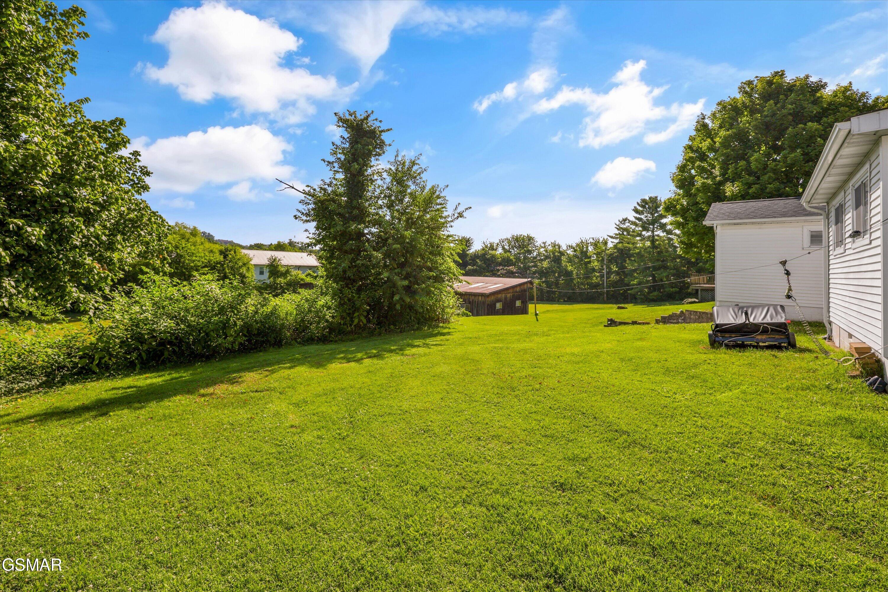 1356 Bluegrass Road Sevierville TN 37862