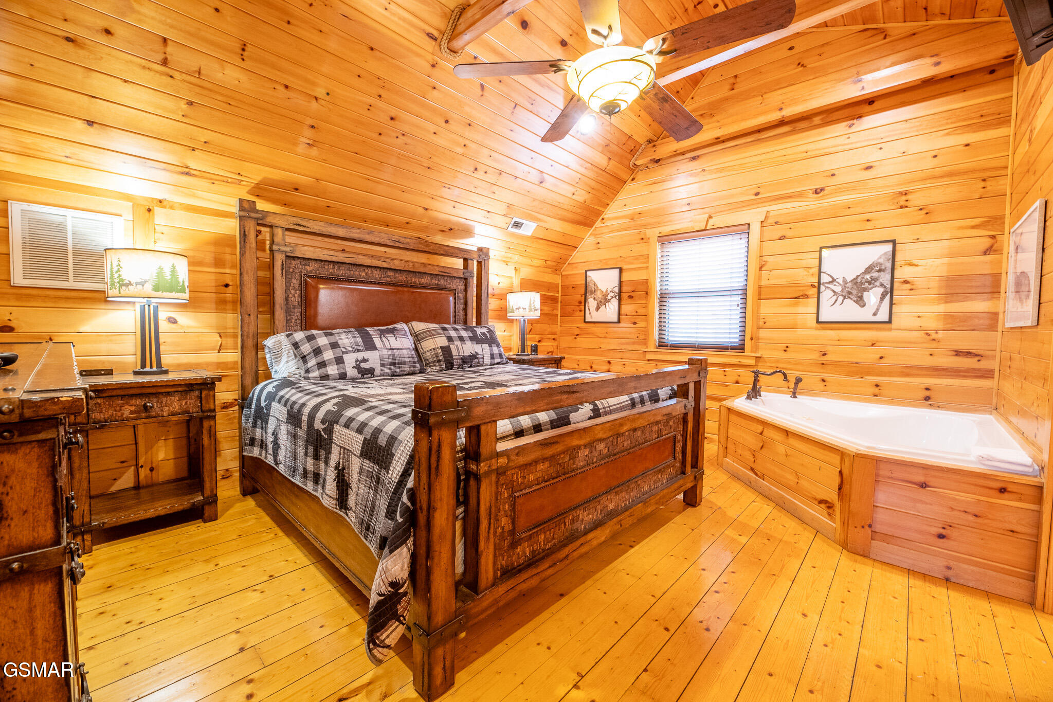 167 White Oak Resort Way Gatlinburg TN 37738