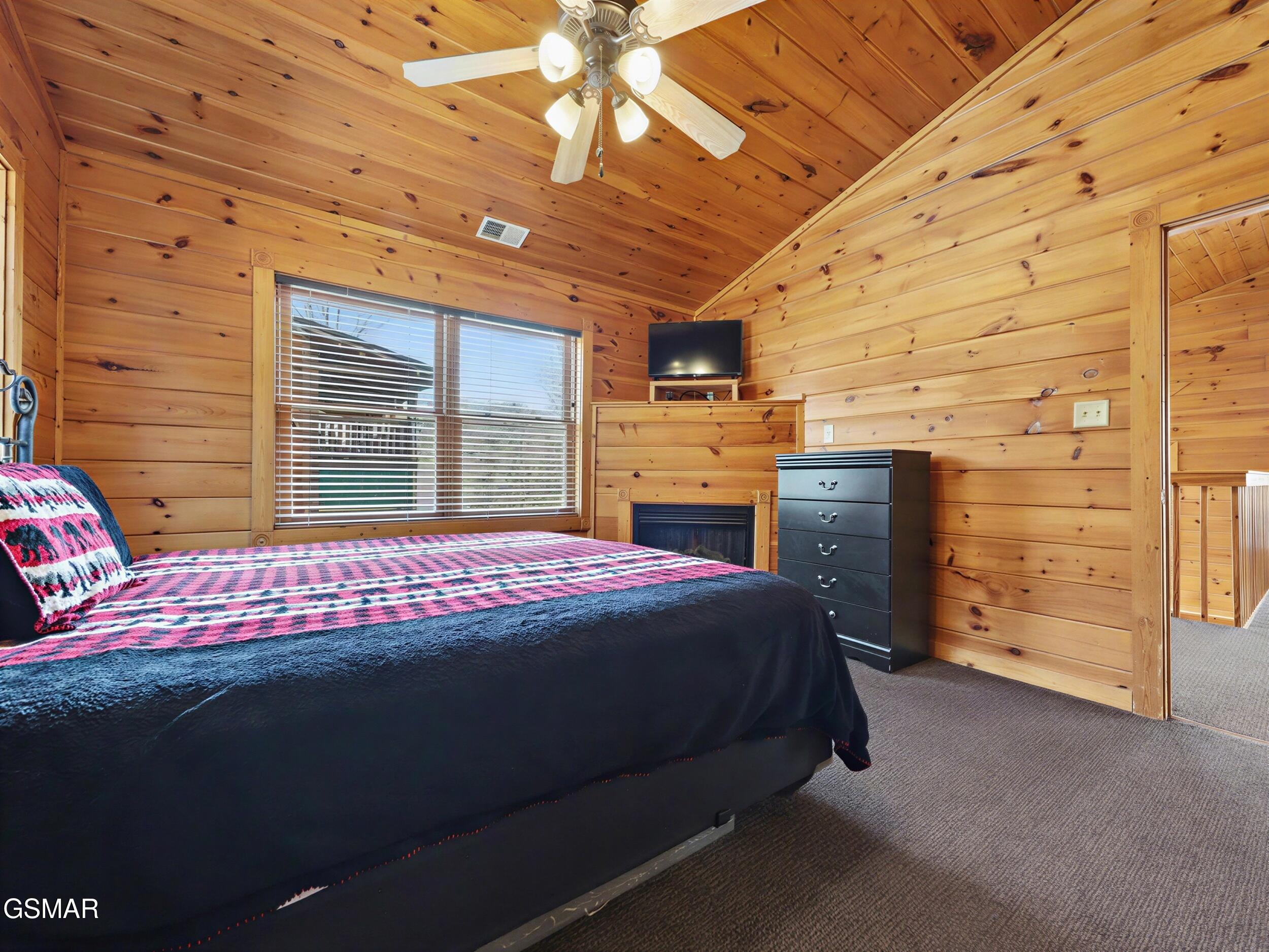 727 Mountain Stream Way Gatlinburg TN 37738