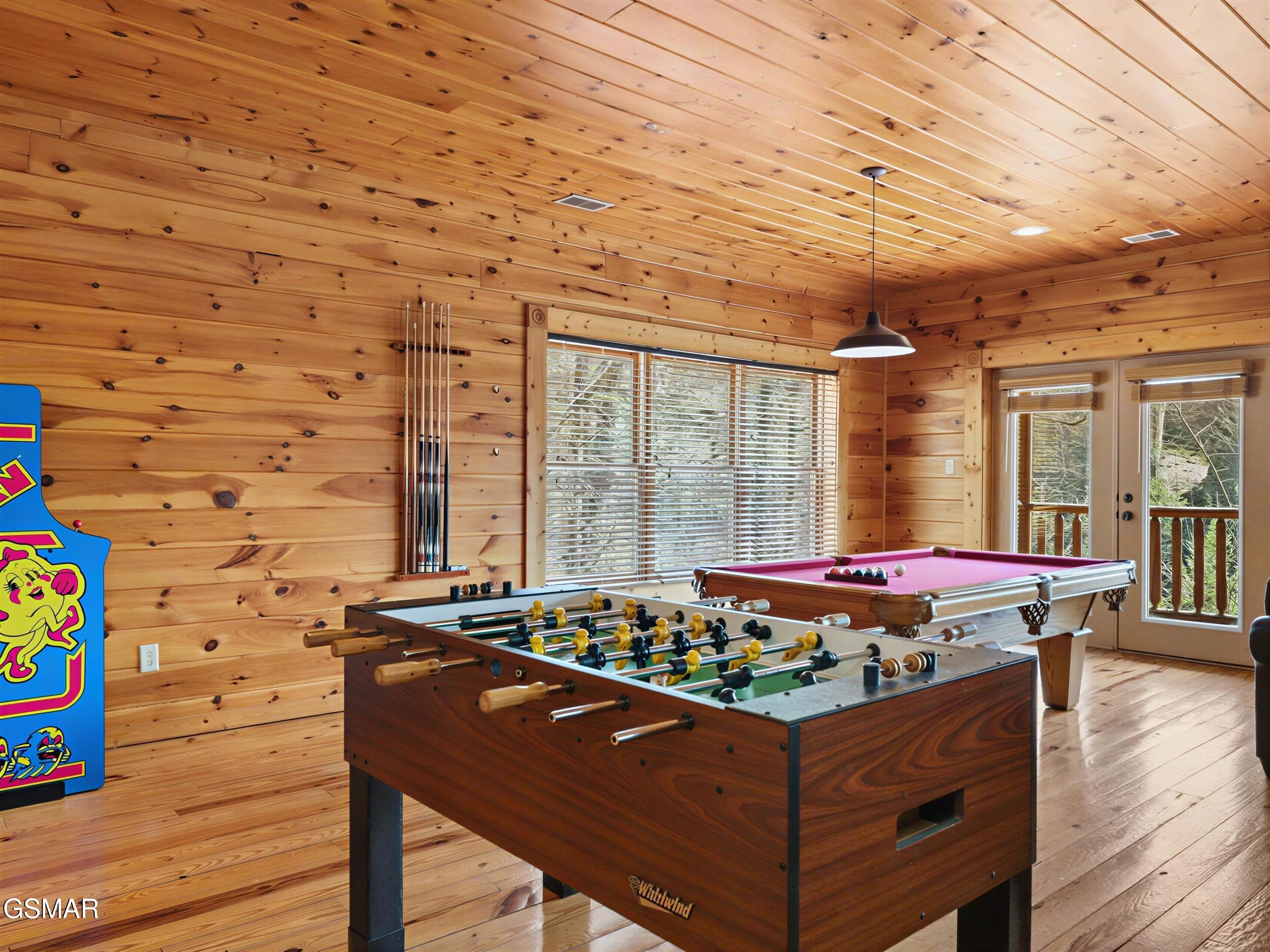 727 Mountain Stream Way Gatlinburg TN 37738