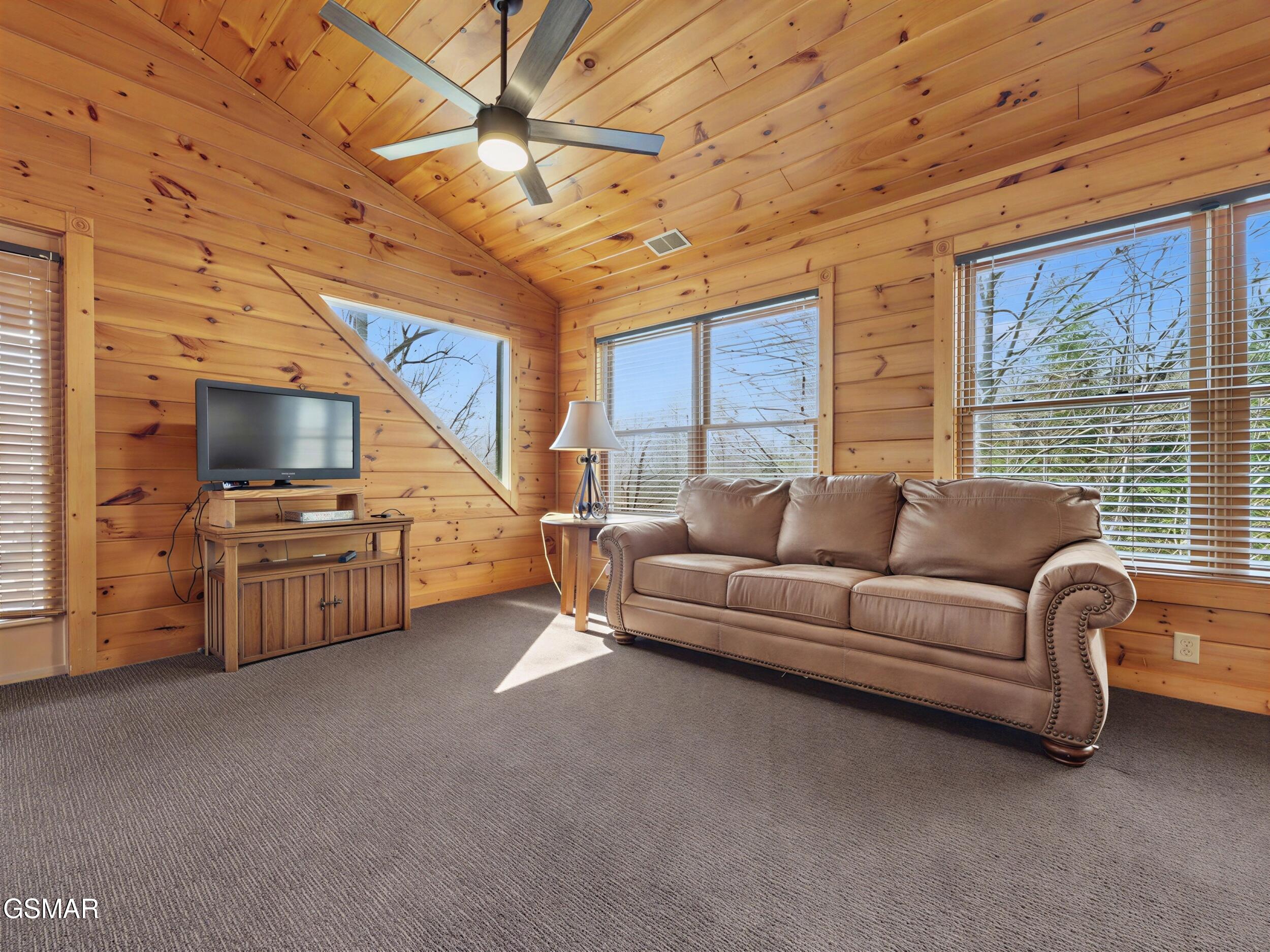 727 Mountain Stream Way Gatlinburg TN 37738