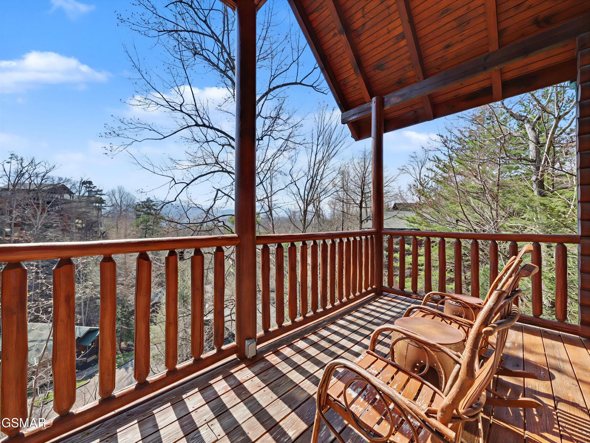 727 Mountain Stream Way Gatlinburg TN 37738