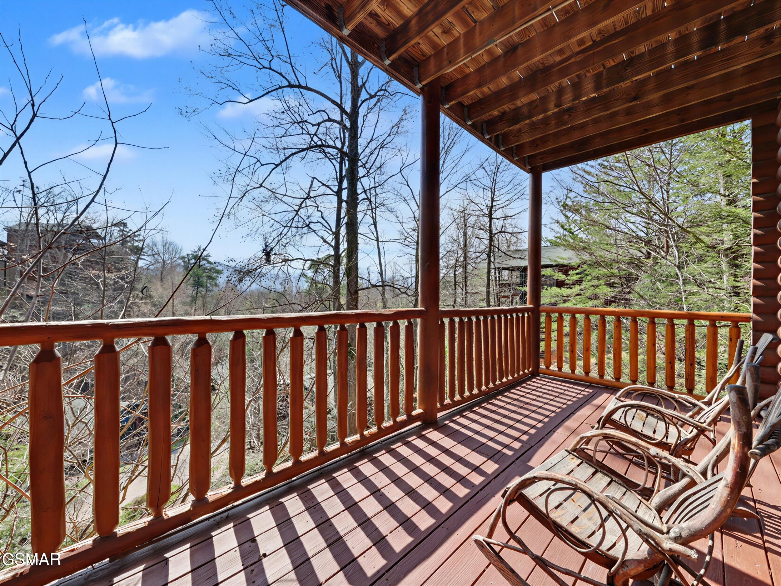 727 Mountain Stream Way Gatlinburg TN 37738