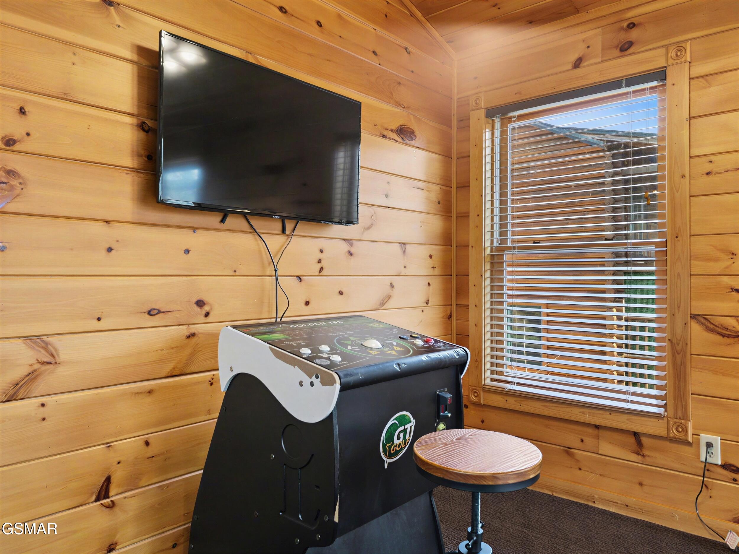 727 Mountain Stream Way Gatlinburg TN 37738
