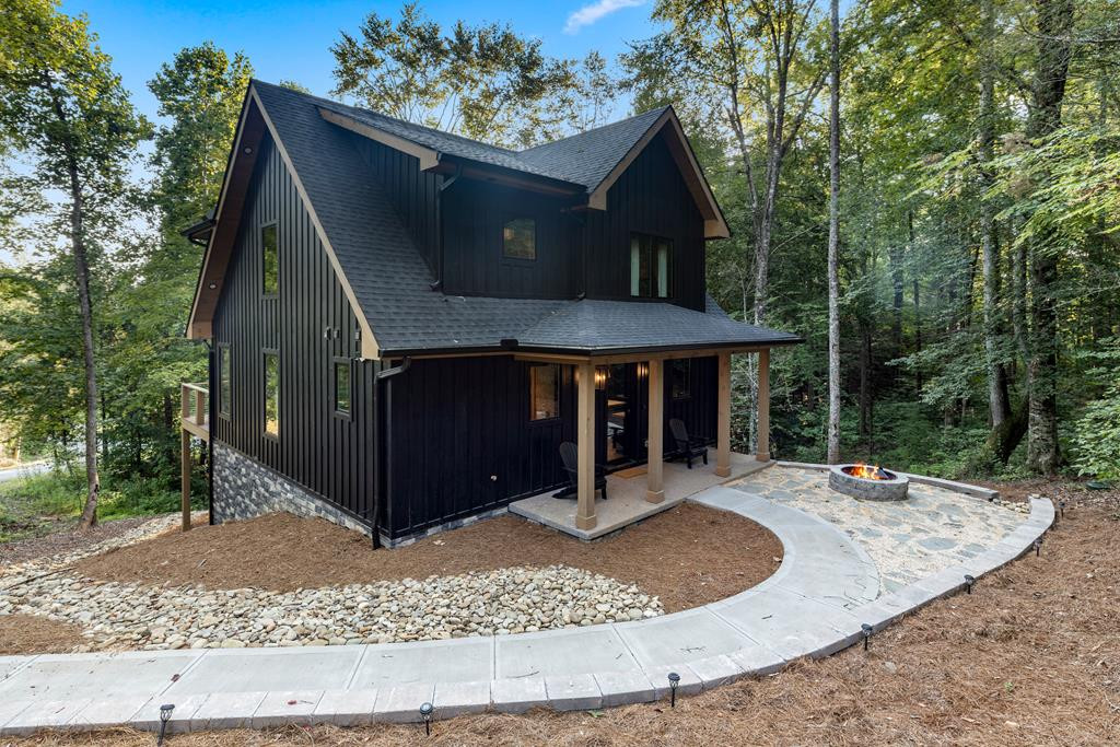 2719 Owl's Cove Way Sevierville TN 37862