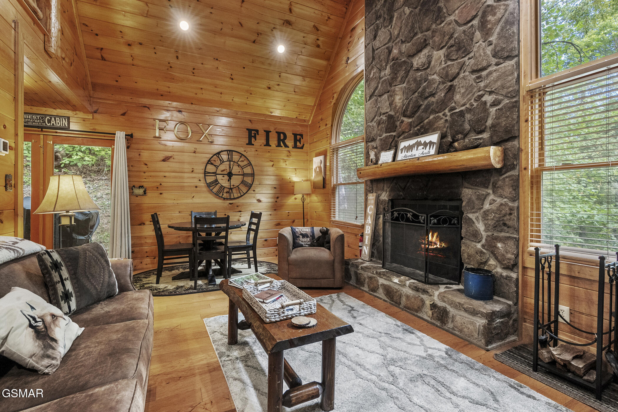 4275 Parkside Village Drive Sevierville TN 37862