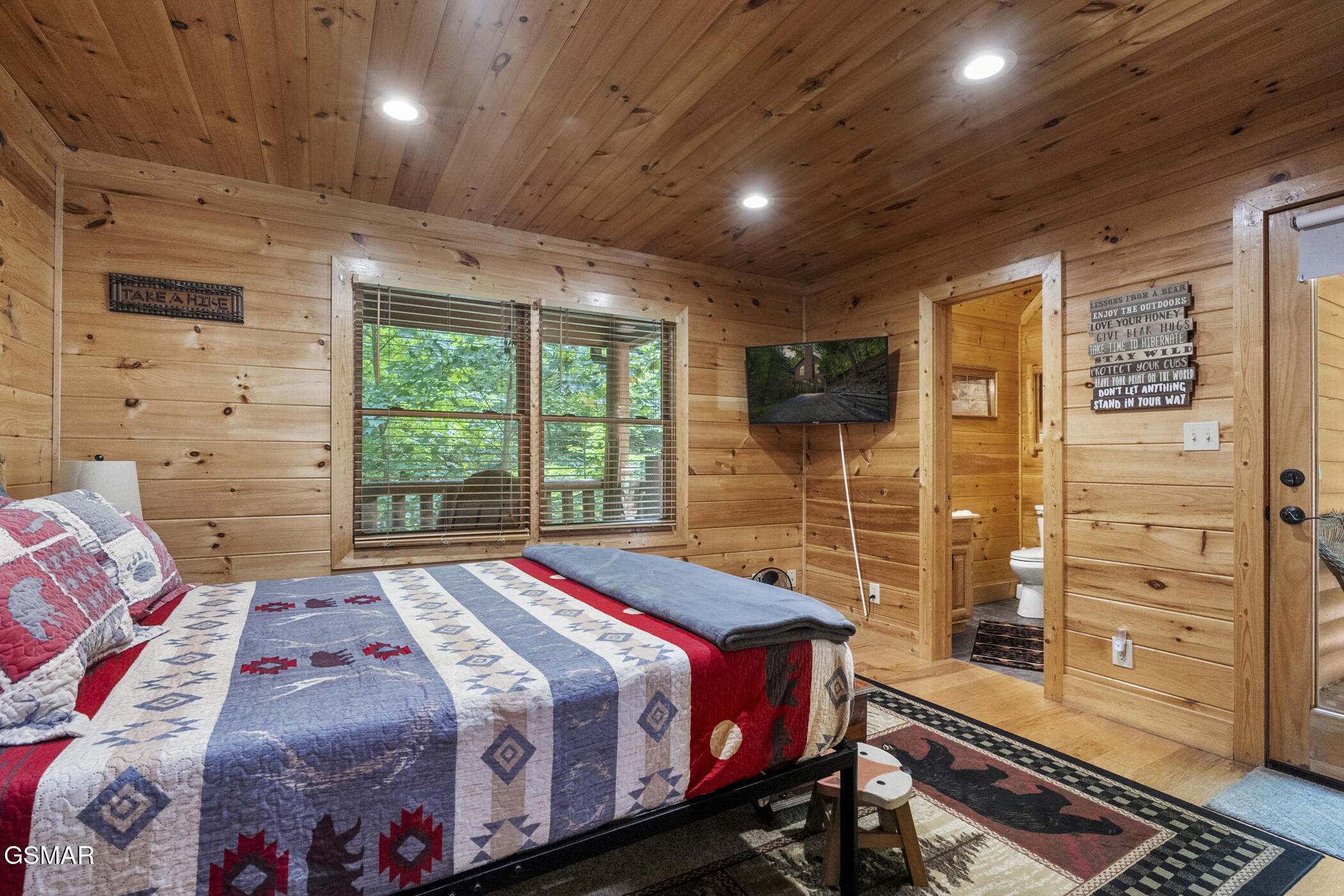 4275 Parkside Village Drive Sevierville TN 37862