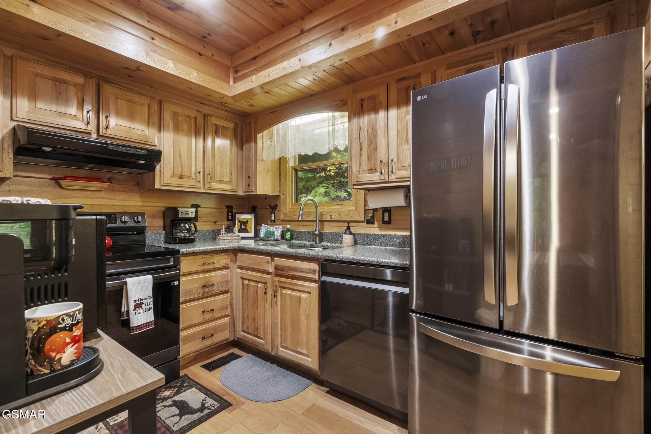 4275 Parkside Village Drive Sevierville TN 37862