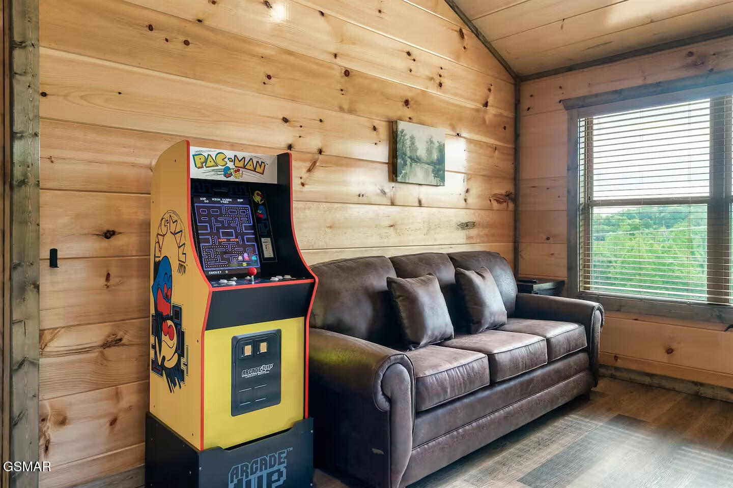 1654 Veterans Boulevard Sevierville TN 37876