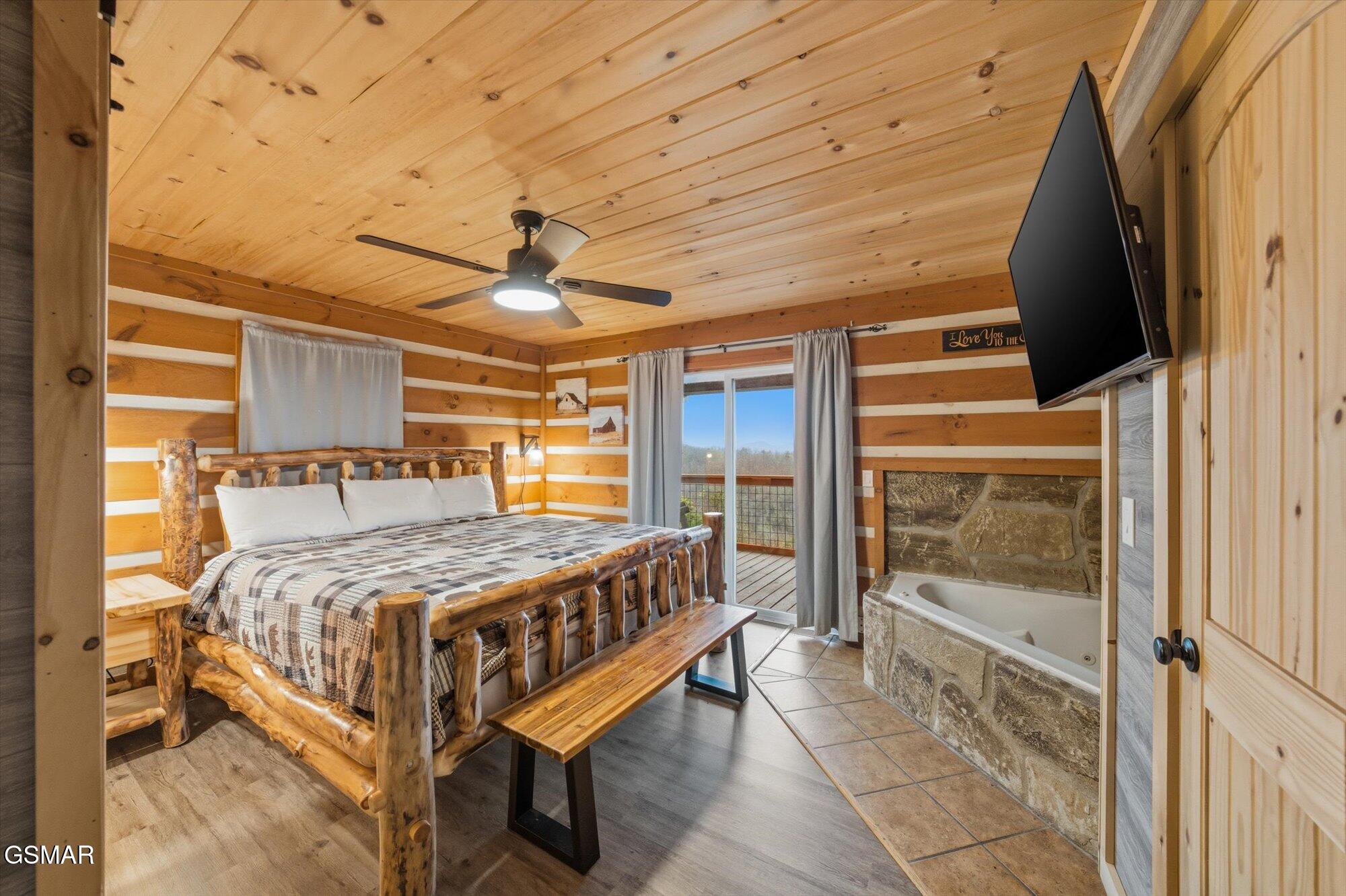 2037 Mccarter Drive Sevierville TN 37862