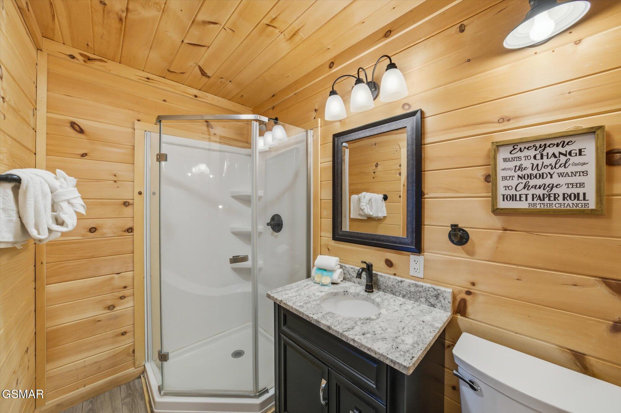 2037 Mccarter Drive Sevierville TN 37862