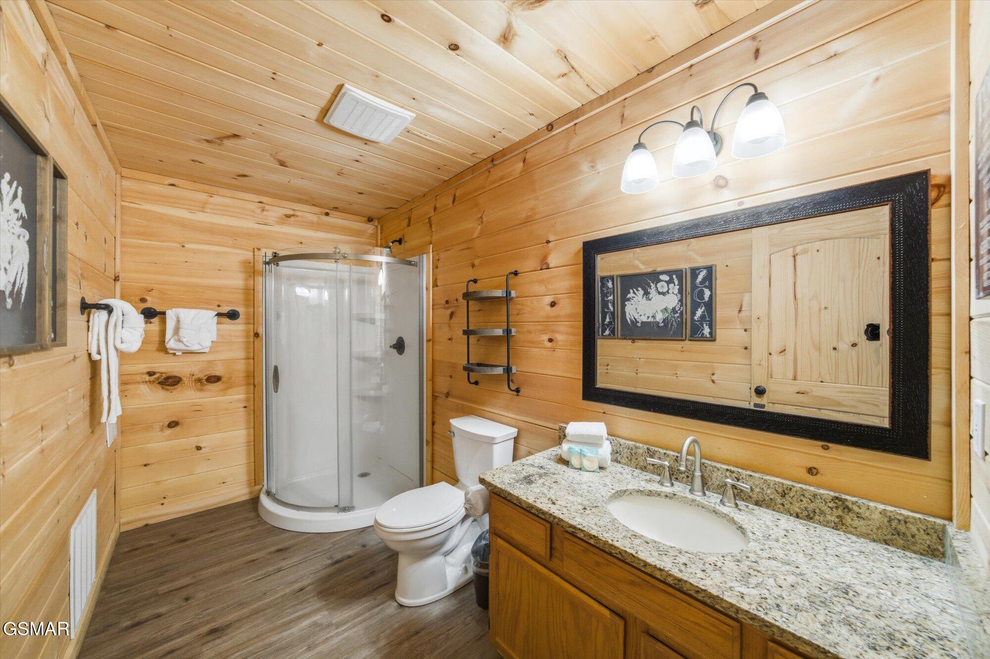 2037 Mccarter Drive Sevierville TN 37862