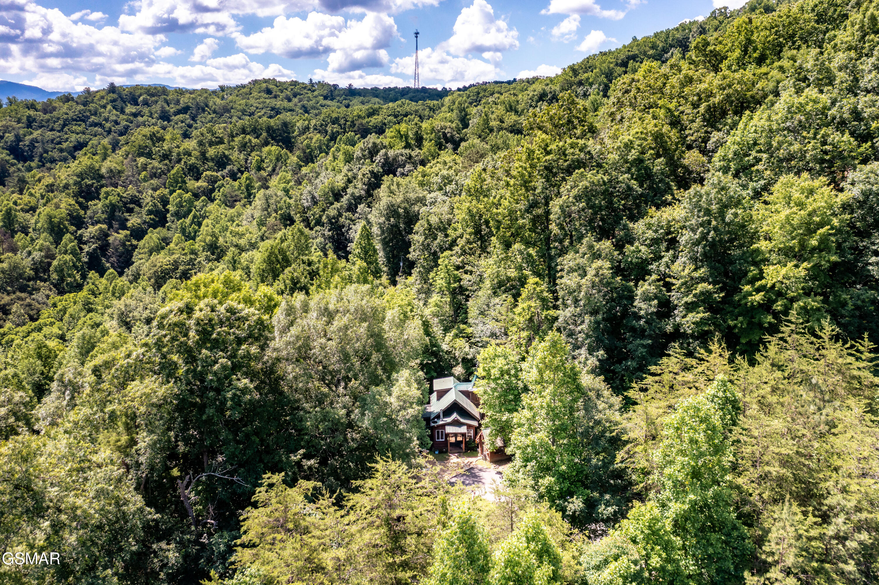 2832 Joyner Hills Lane Sevierville TN 37876