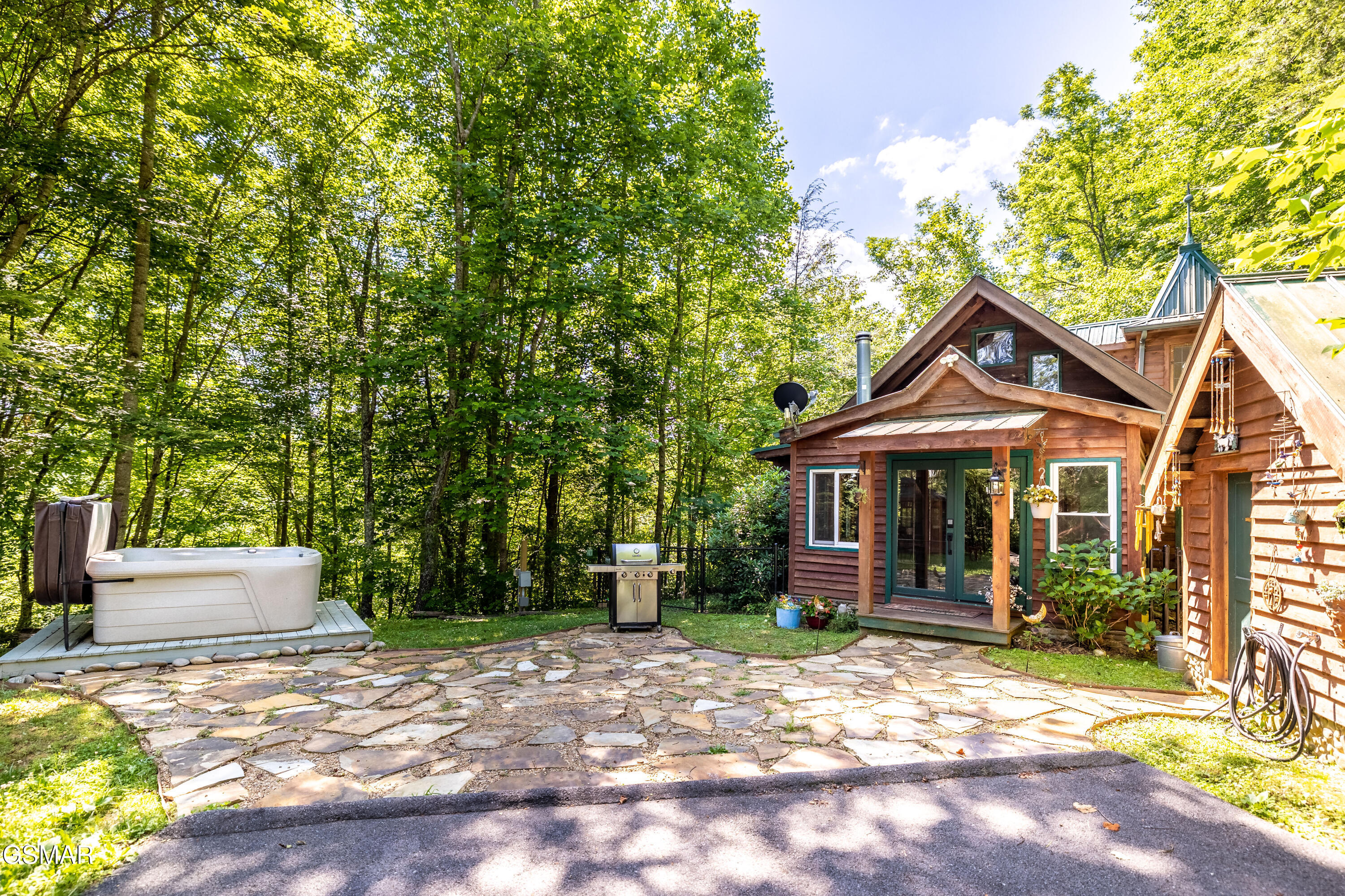 2832 Joyner Hills Lane Sevierville TN 37876